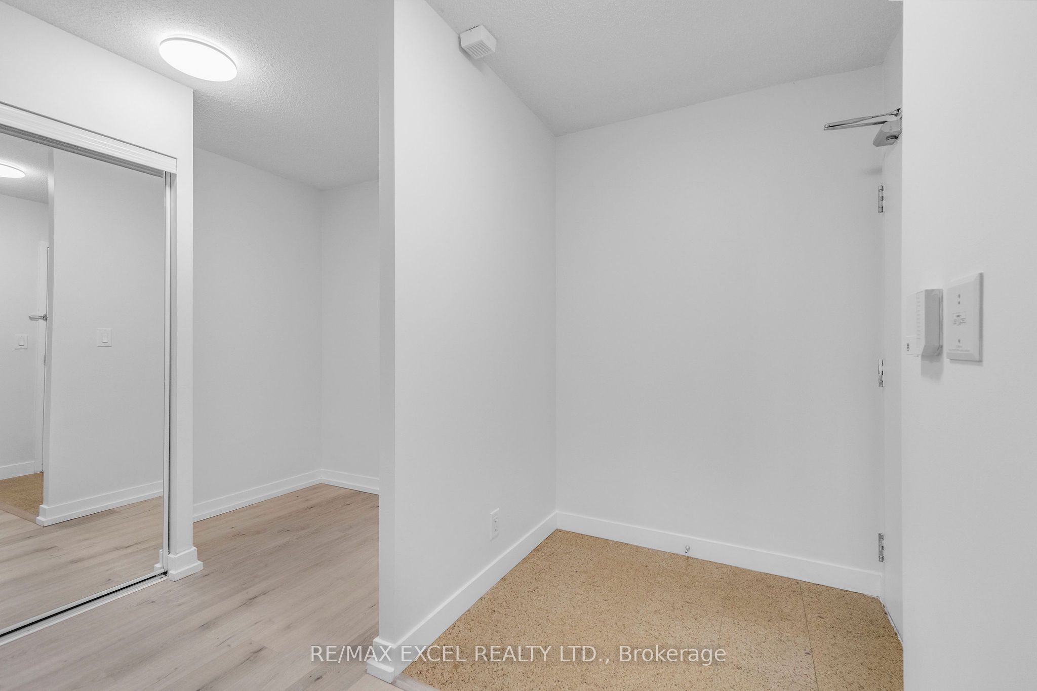 397 Front Street W 2310 Property Photo 10
