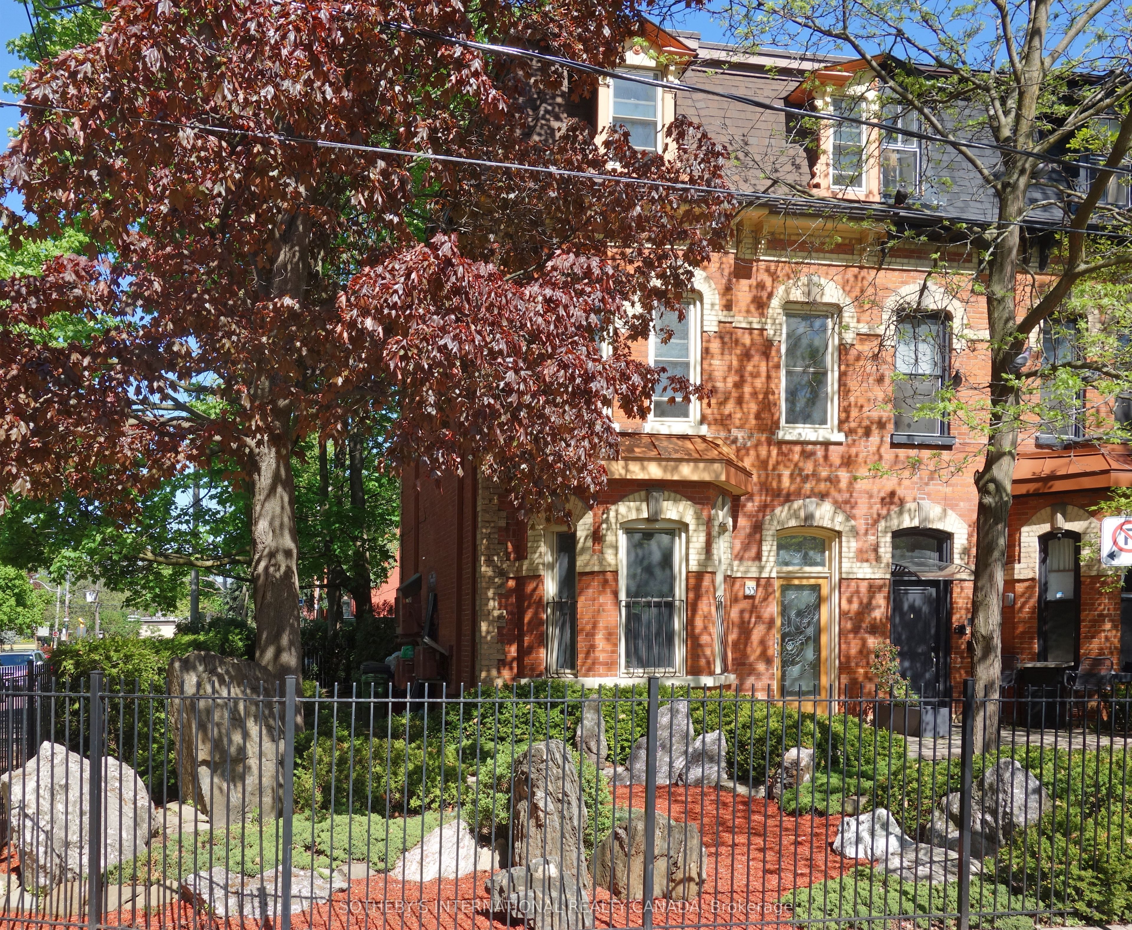 33 Rose Avenue Property Photo 1
