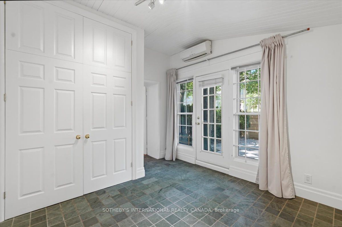33 Rose Avenue Property Photo 12