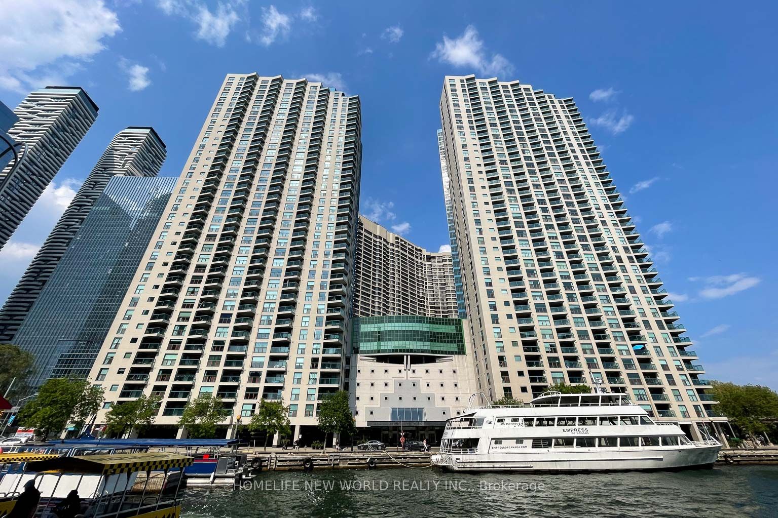 77 Harbour Square 1602 Property Photo 1
