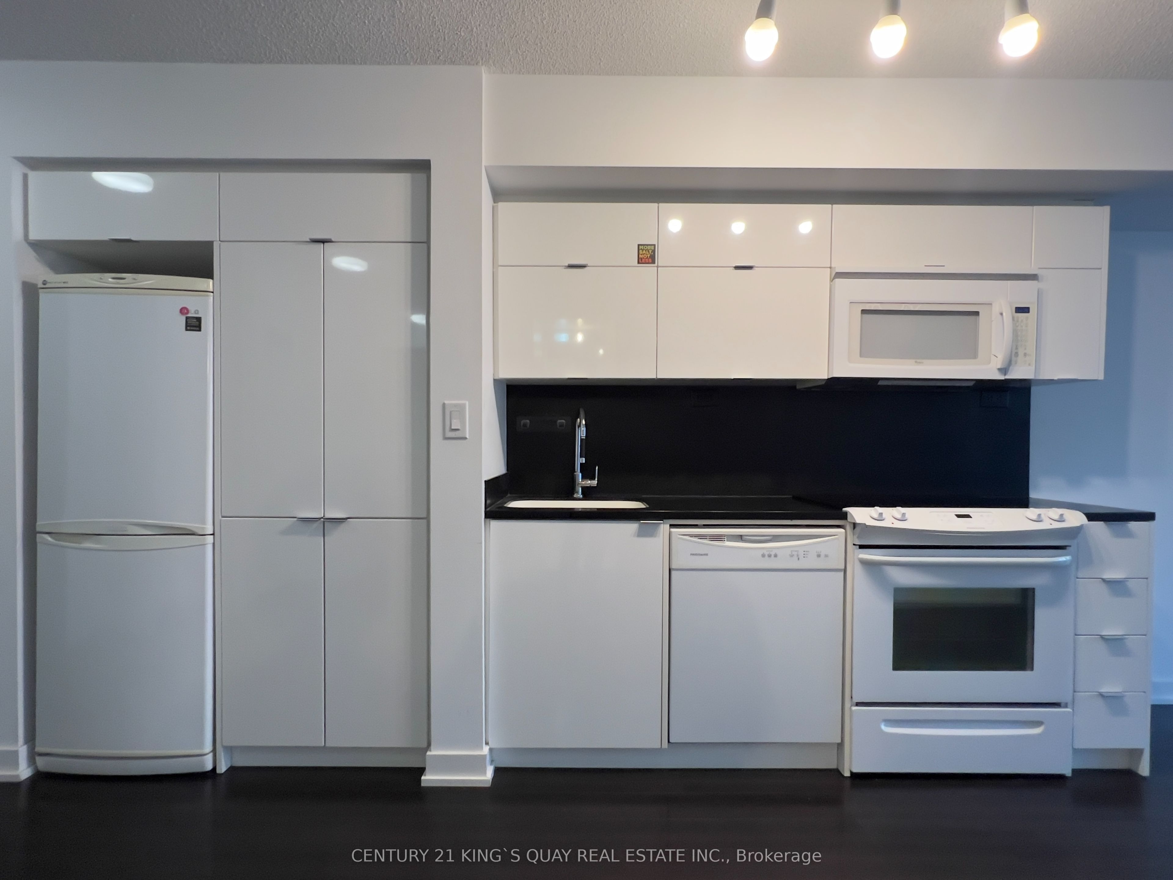 151 Dan Leckie Way 836 Property Photo 3