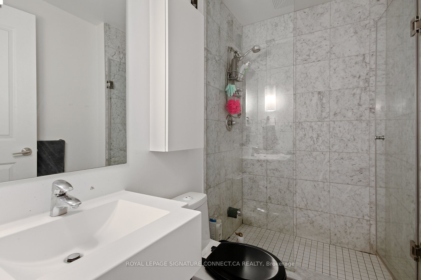 8 The Esplanade 808 Property Photo 4
