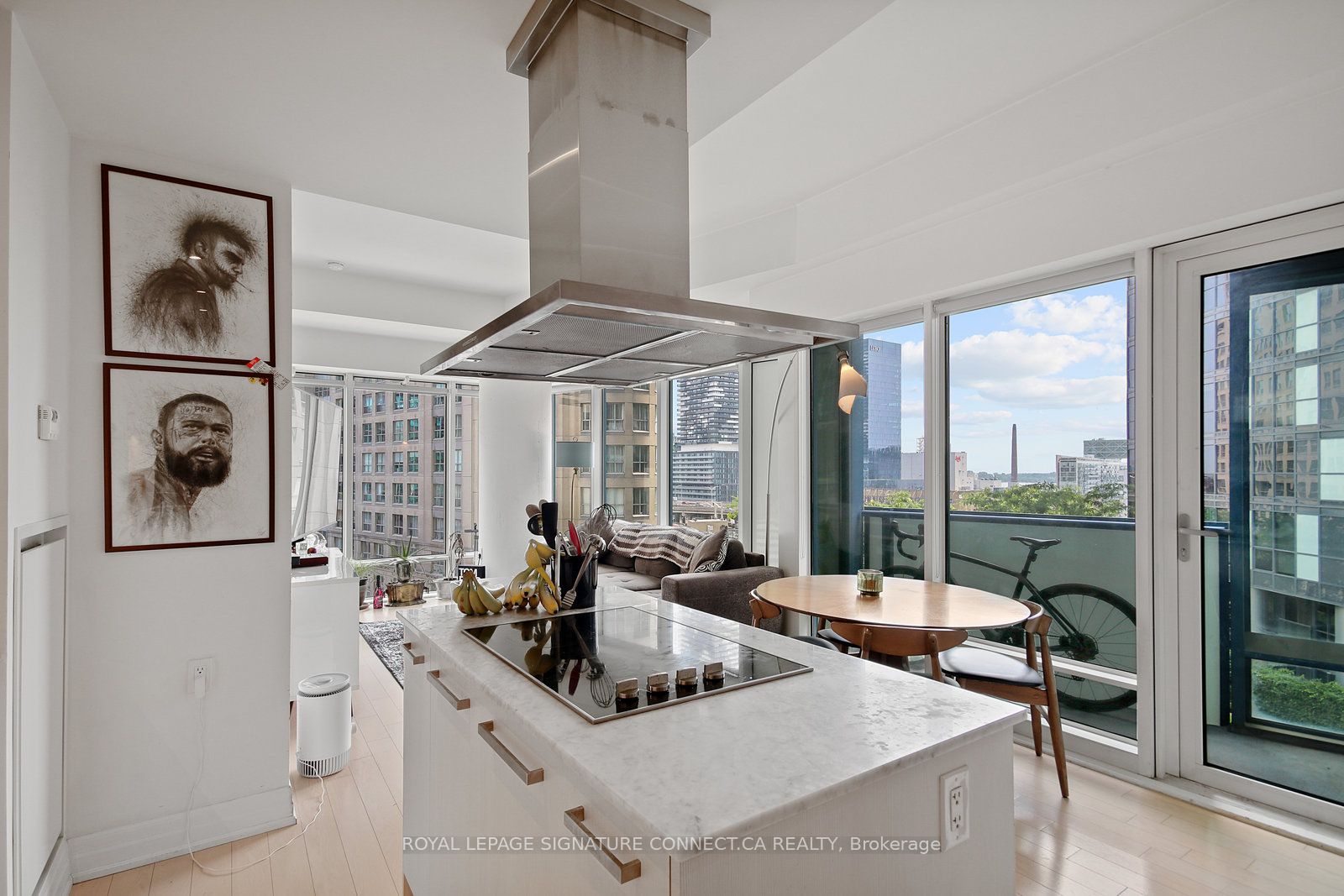 8 The Esplanade 808 Property Photo 10