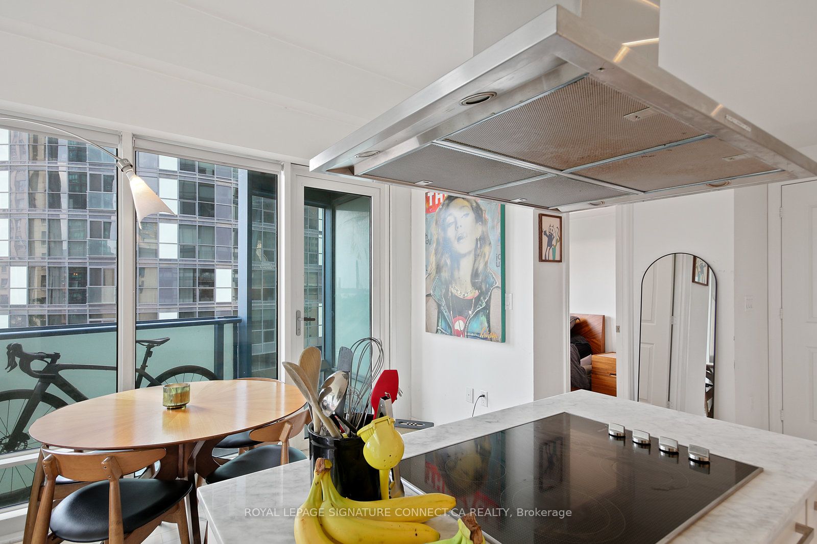 8 The Esplanade 808 Property Photo 11