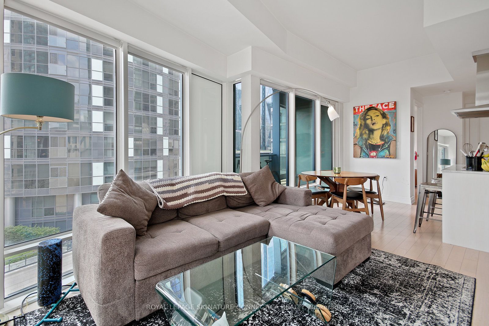 8 The Esplanade 808 Property Photo 16