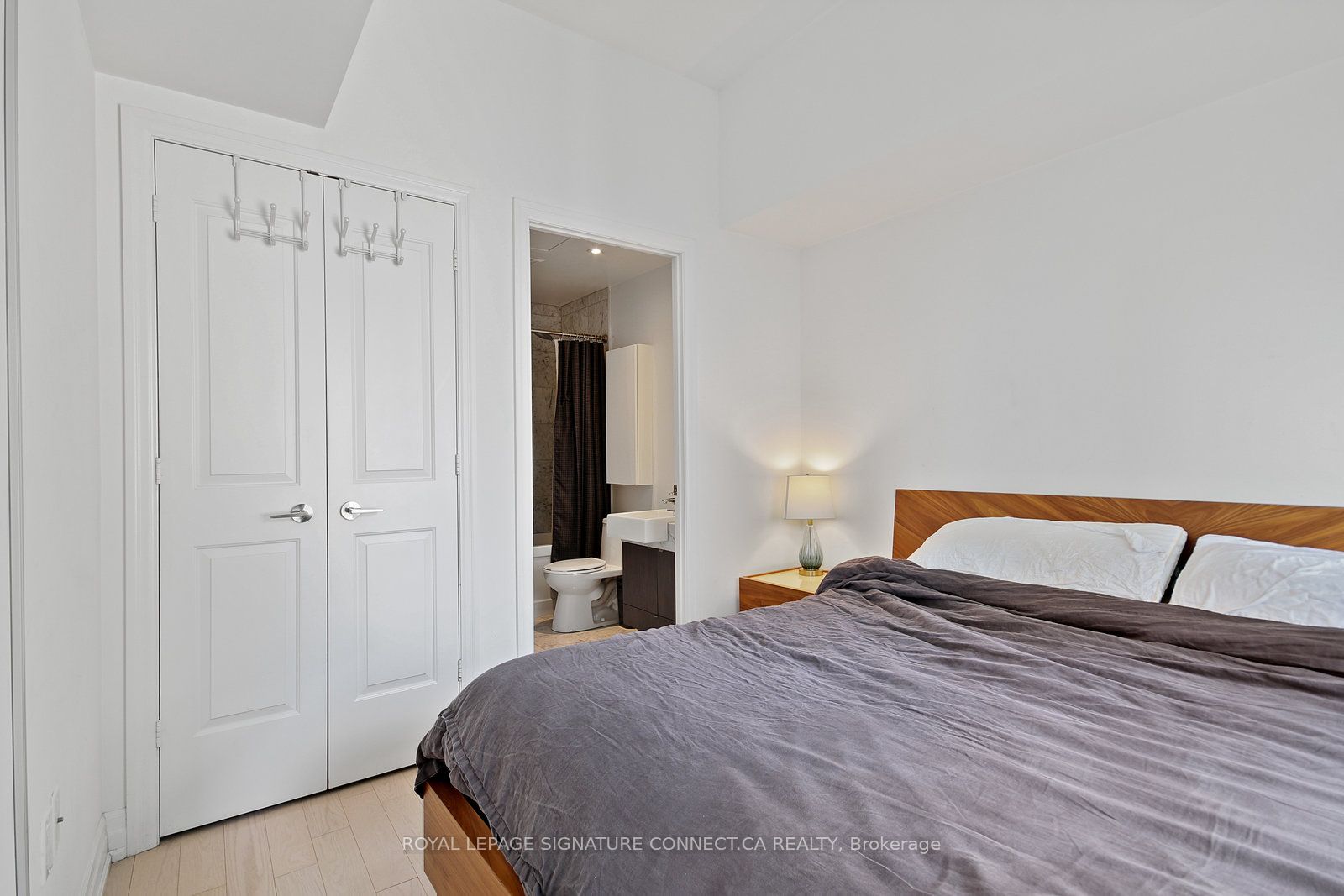 8 The Esplanade 808 Property Photo 18