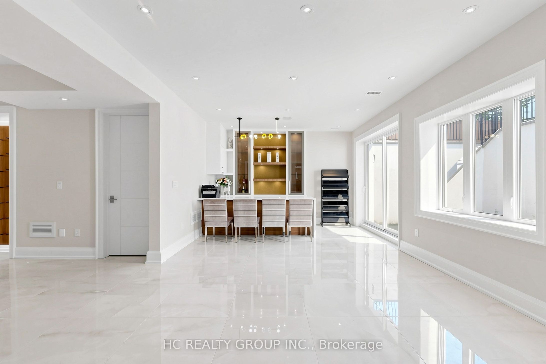 7 Knollview Crescent Property Photo 39