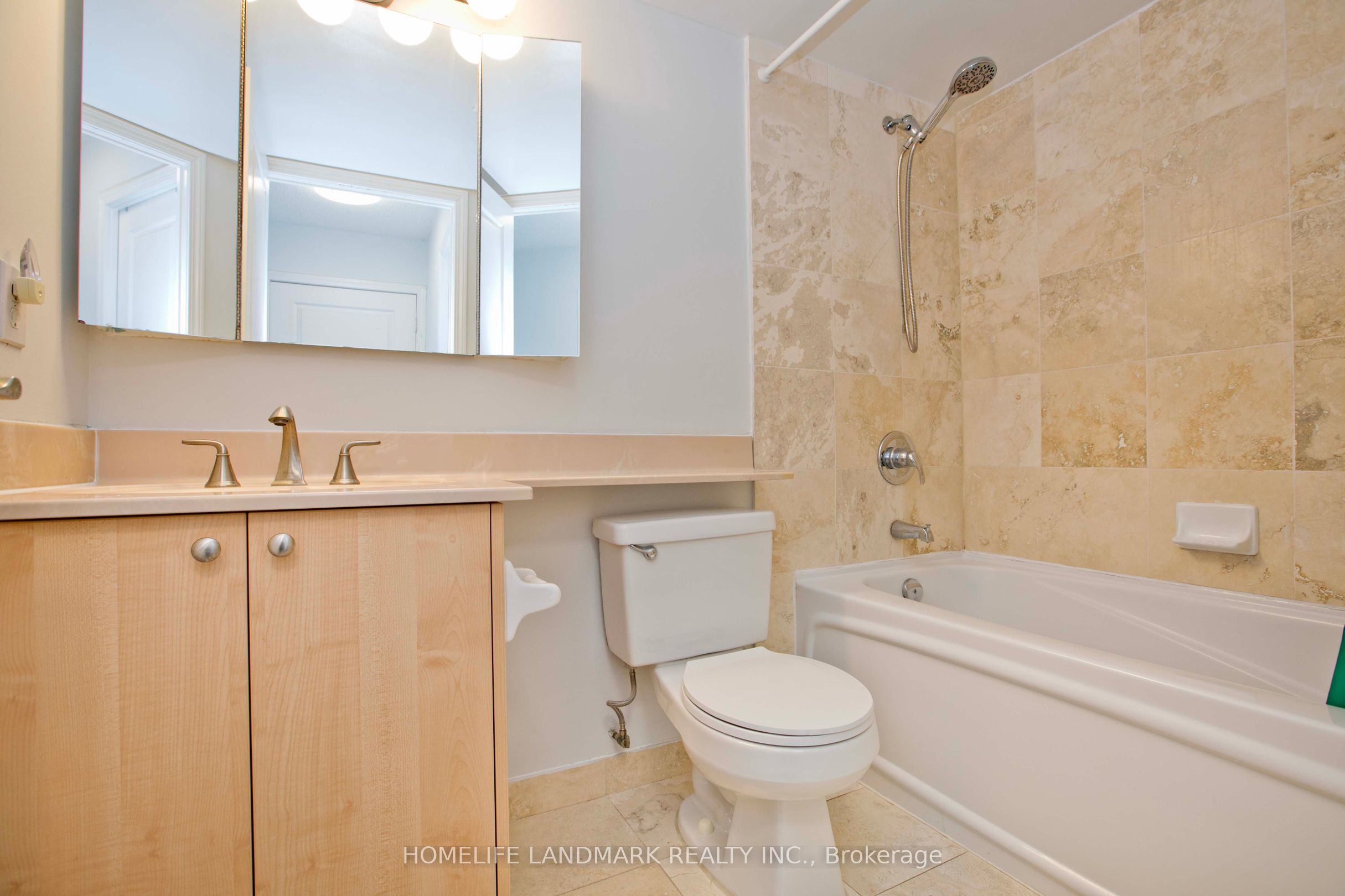 55 Harrison Garden Boulevard 1210 Property Photo 13