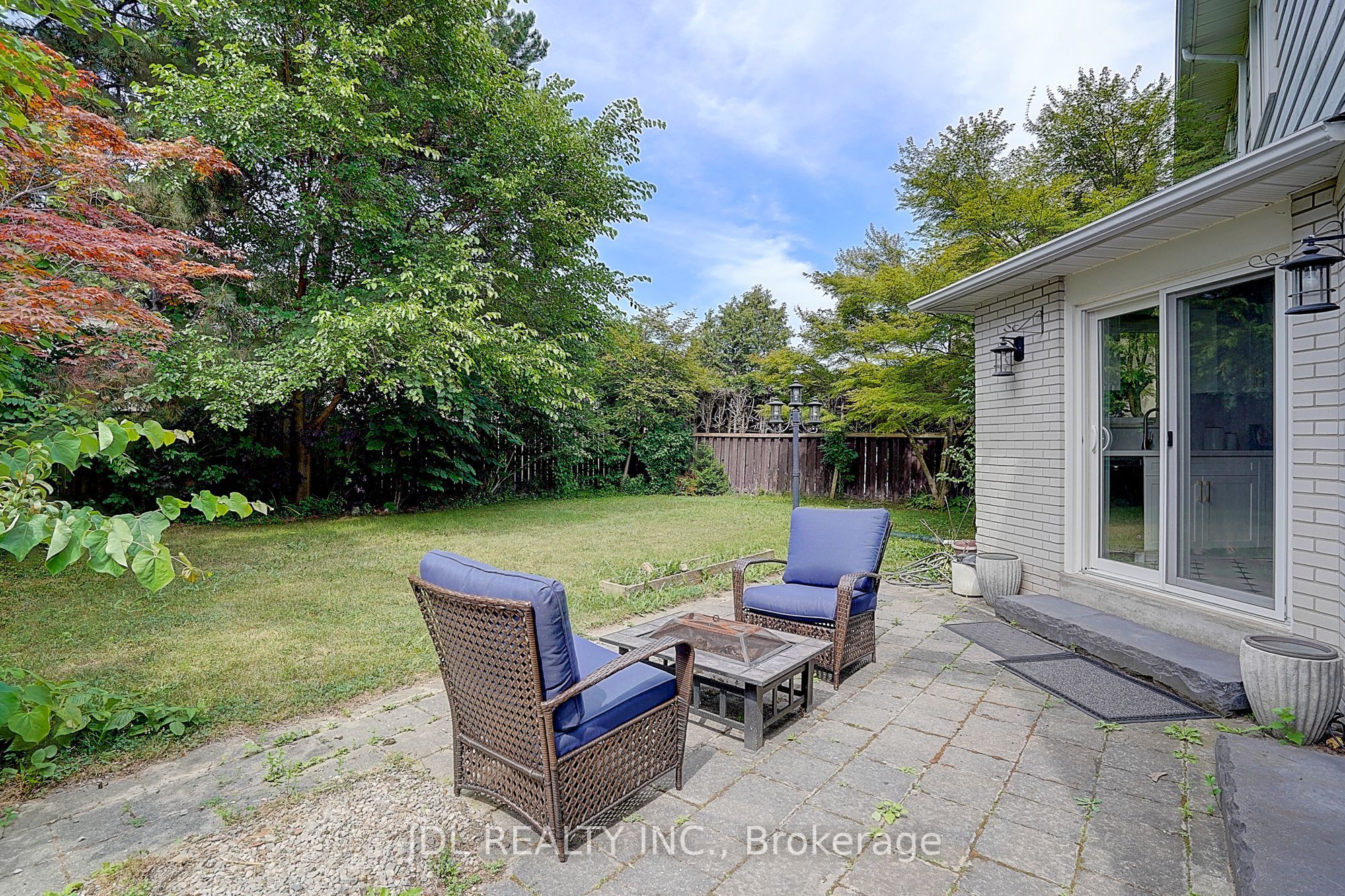 20 Mossgrove Trail Property Photo 47