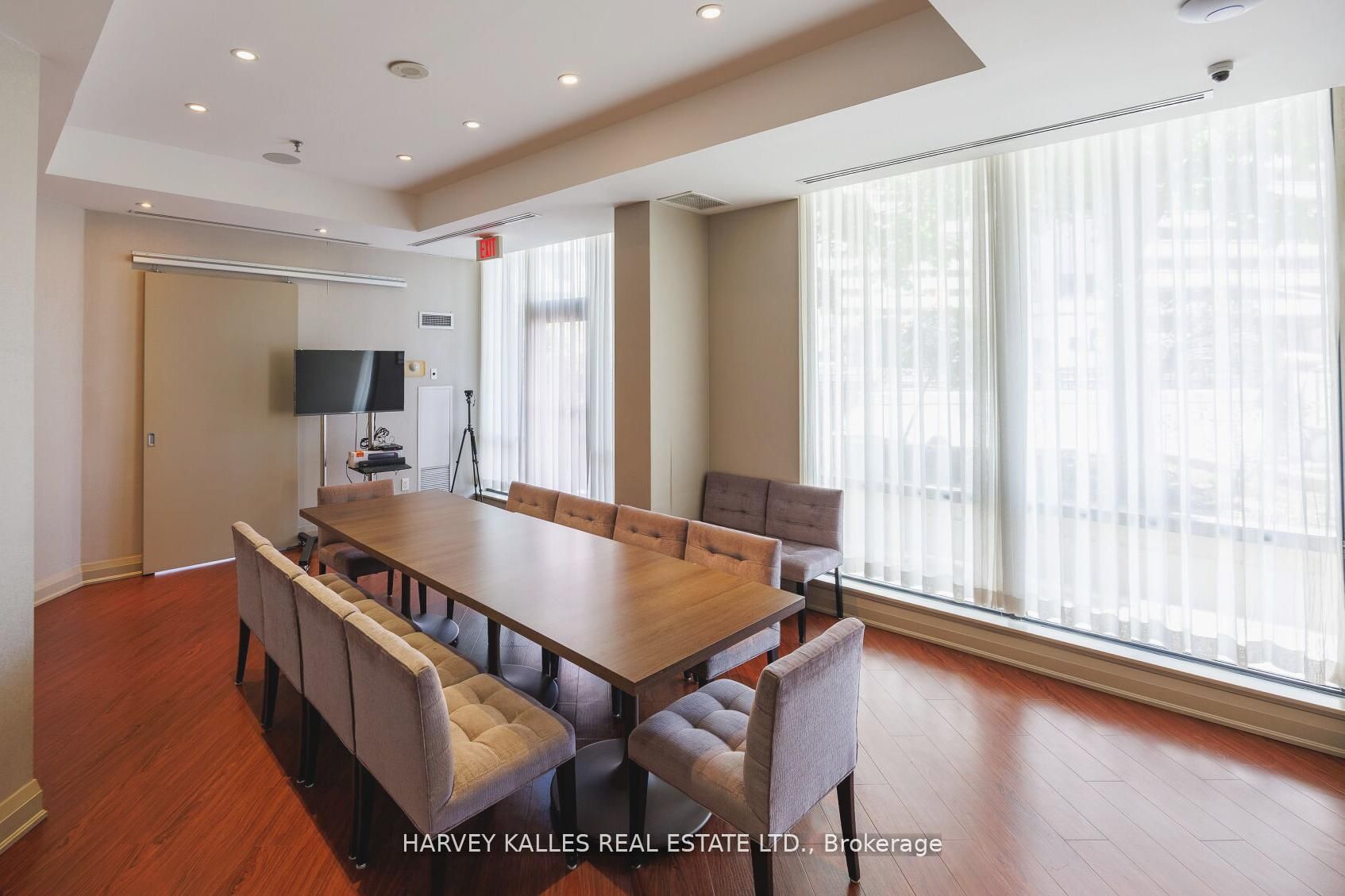 300 Bloor Street E 2701 Property Photo 46