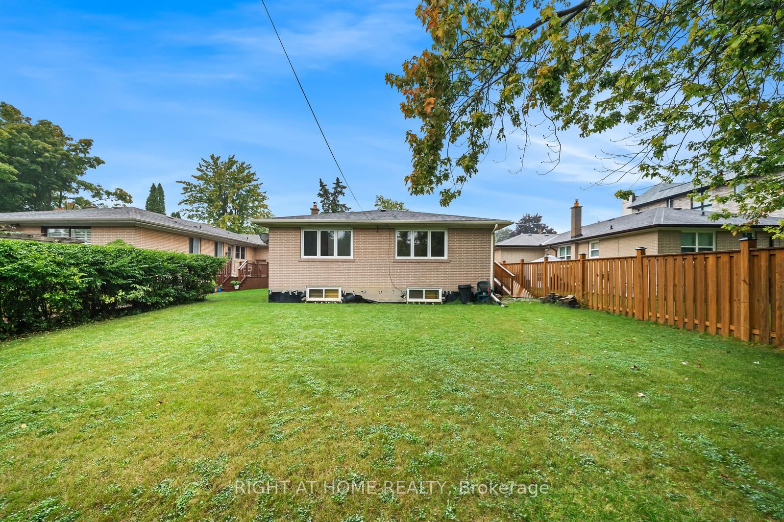 39 Heathview Avenue Property Photo 27