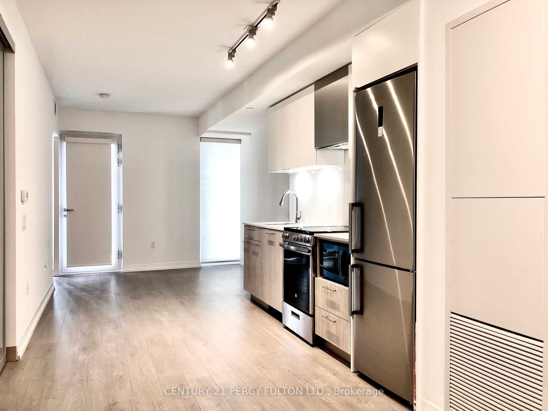 251 Jarvis Street 839 Property Photo 3