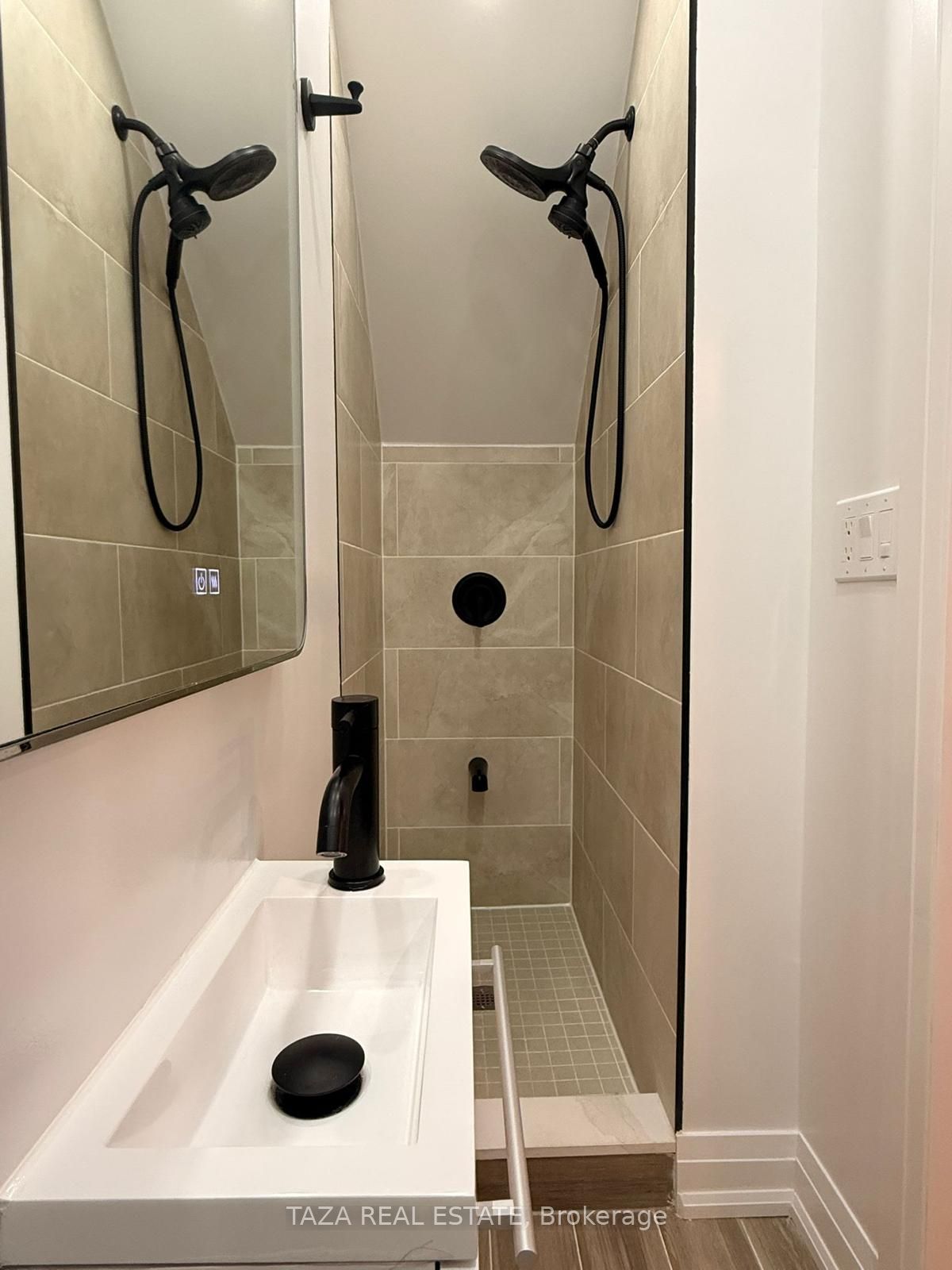 46 Euclid Avenue Property Photo 15