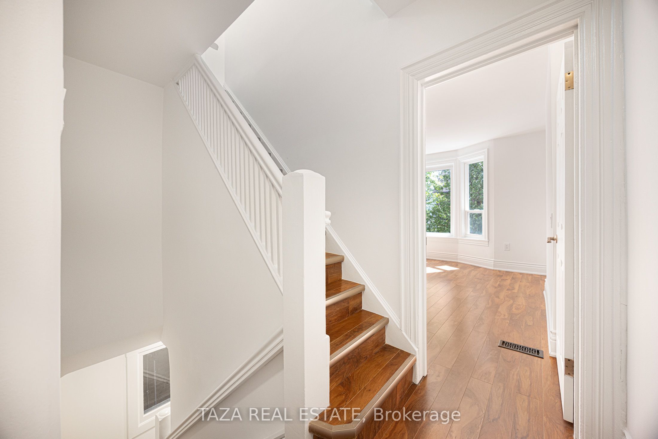 46 Euclid Avenue Property Photo 18