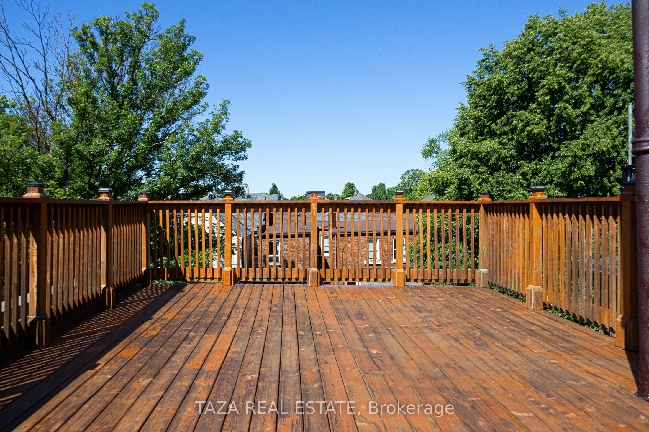 46 Euclid Avenue Property Photo 28
