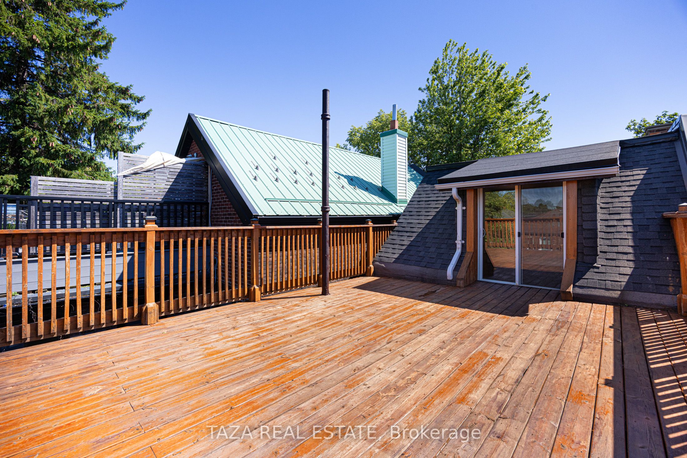 46 Euclid Avenue Property Photo 29