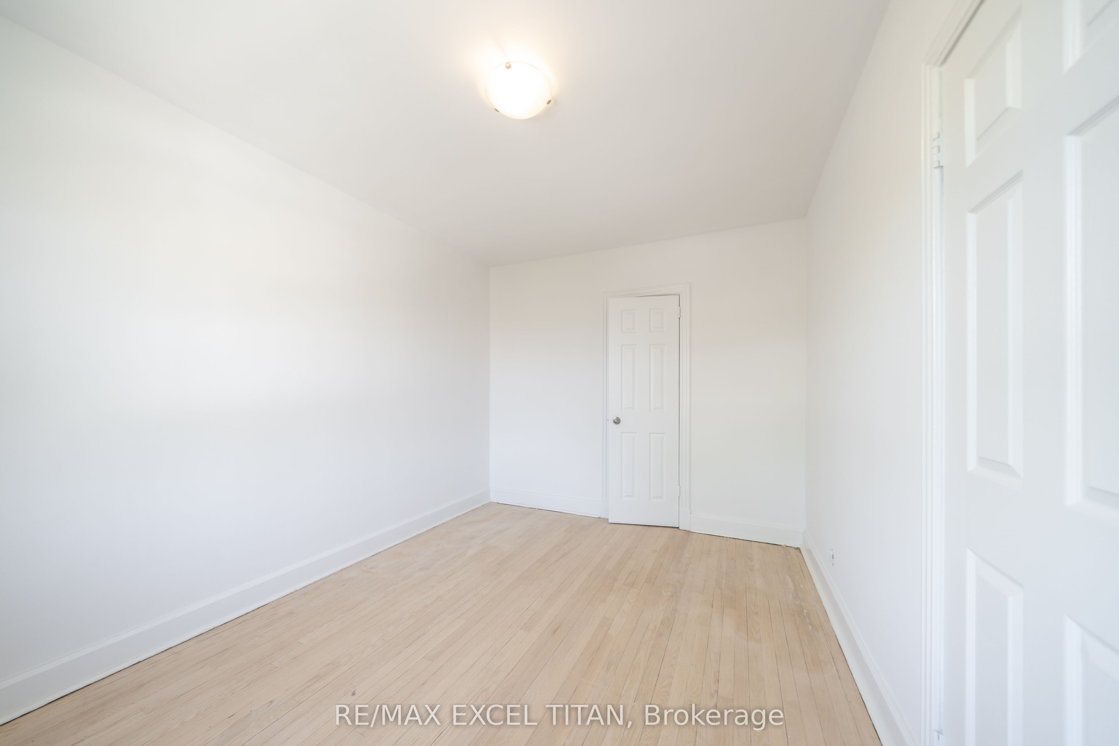 1 Mallory Gardens 4 Property Photo 4