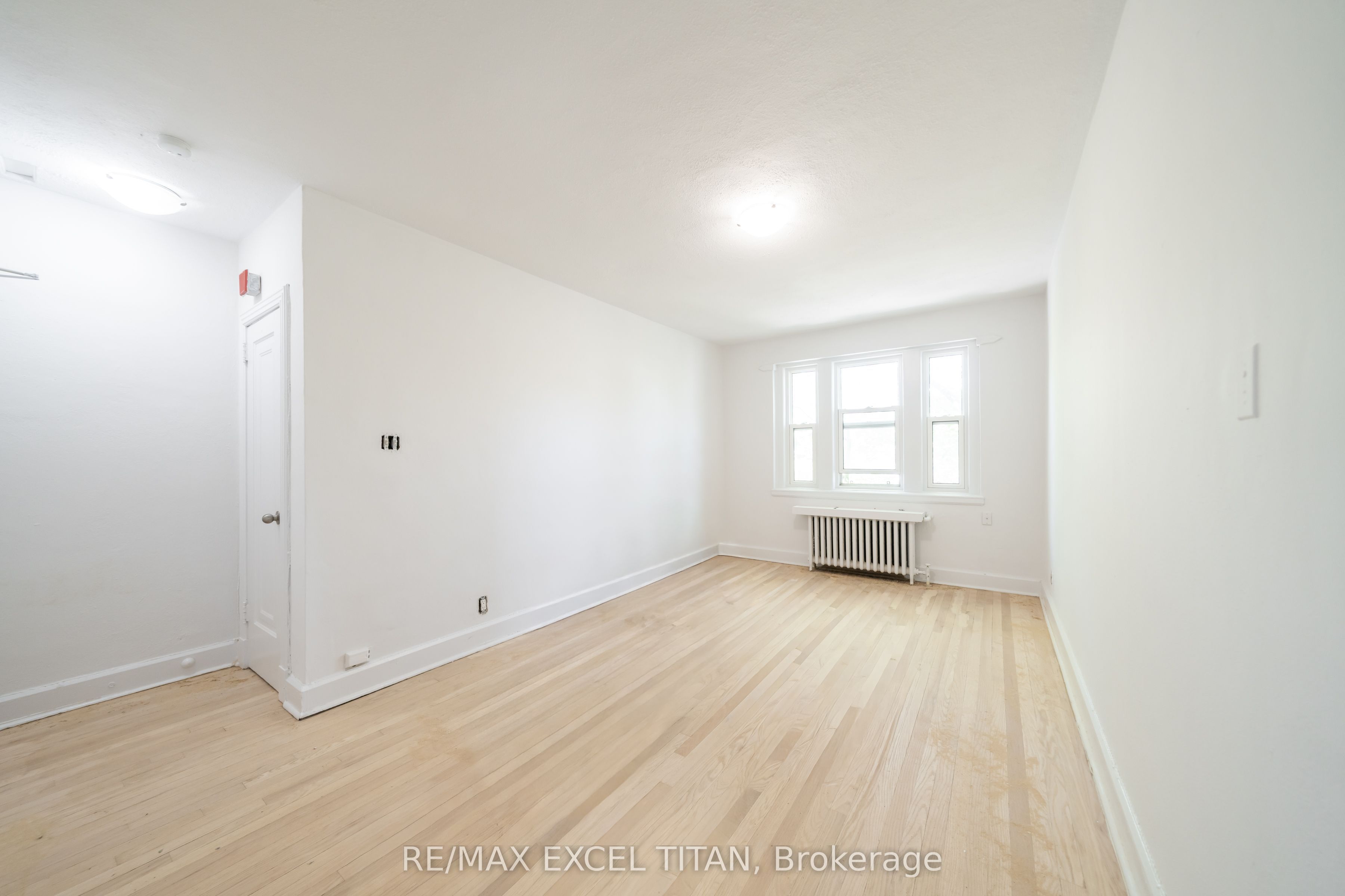 1 Mallory Gardens 4 Property Photo 6