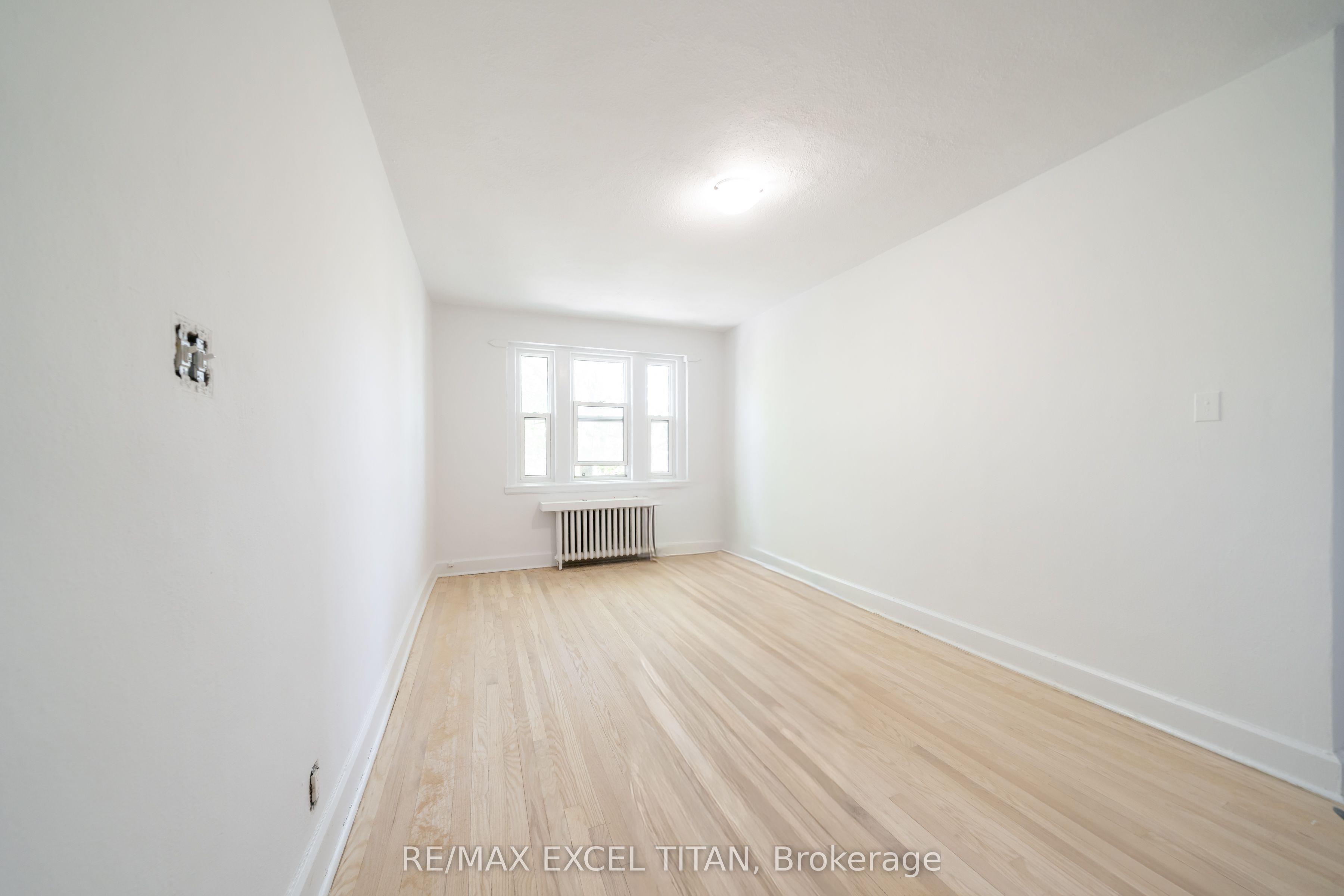 1 Mallory Gardens 4 Property Photo 7