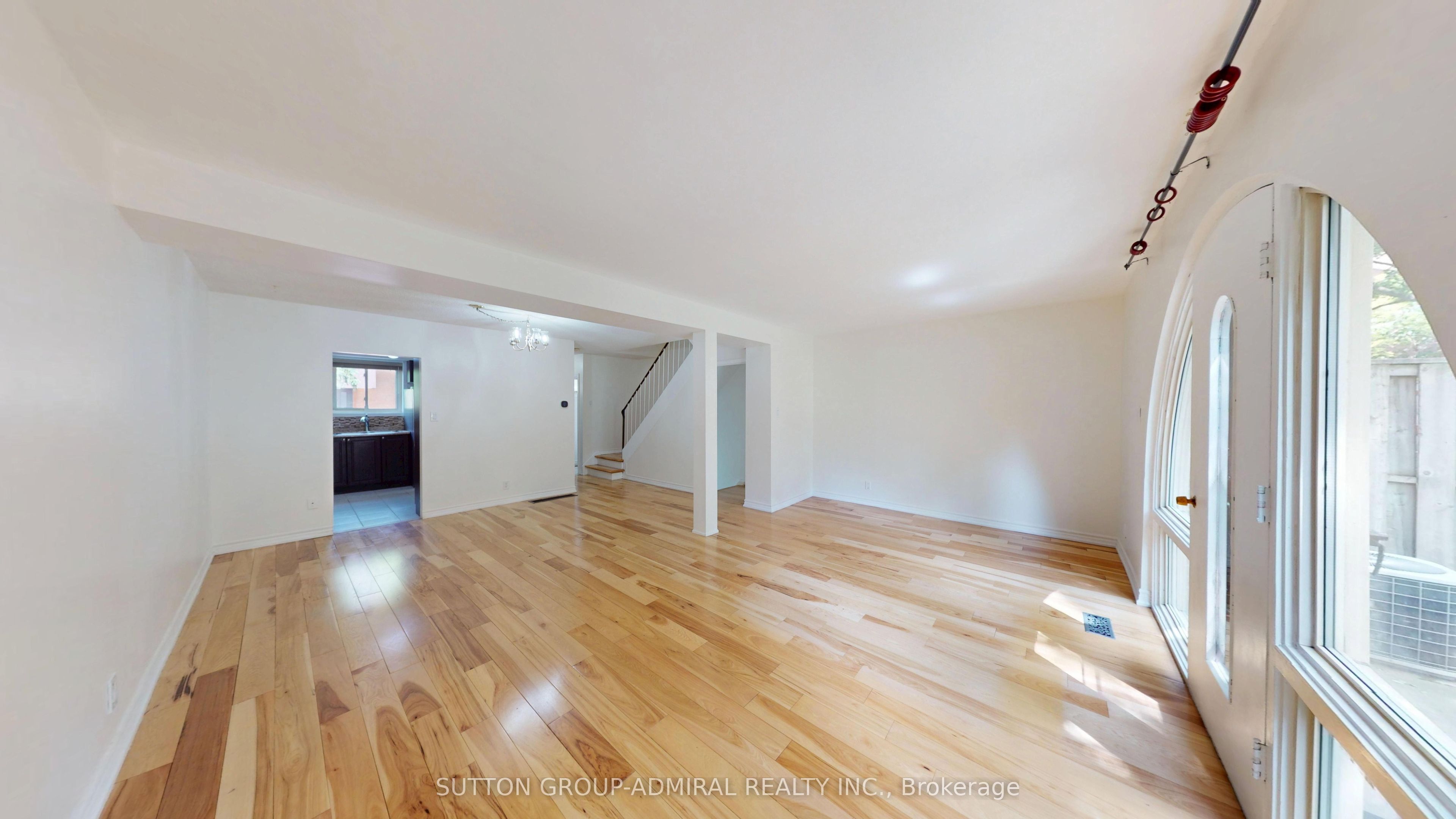 6 Esterbrooke Avenue 73 Property Photo 13