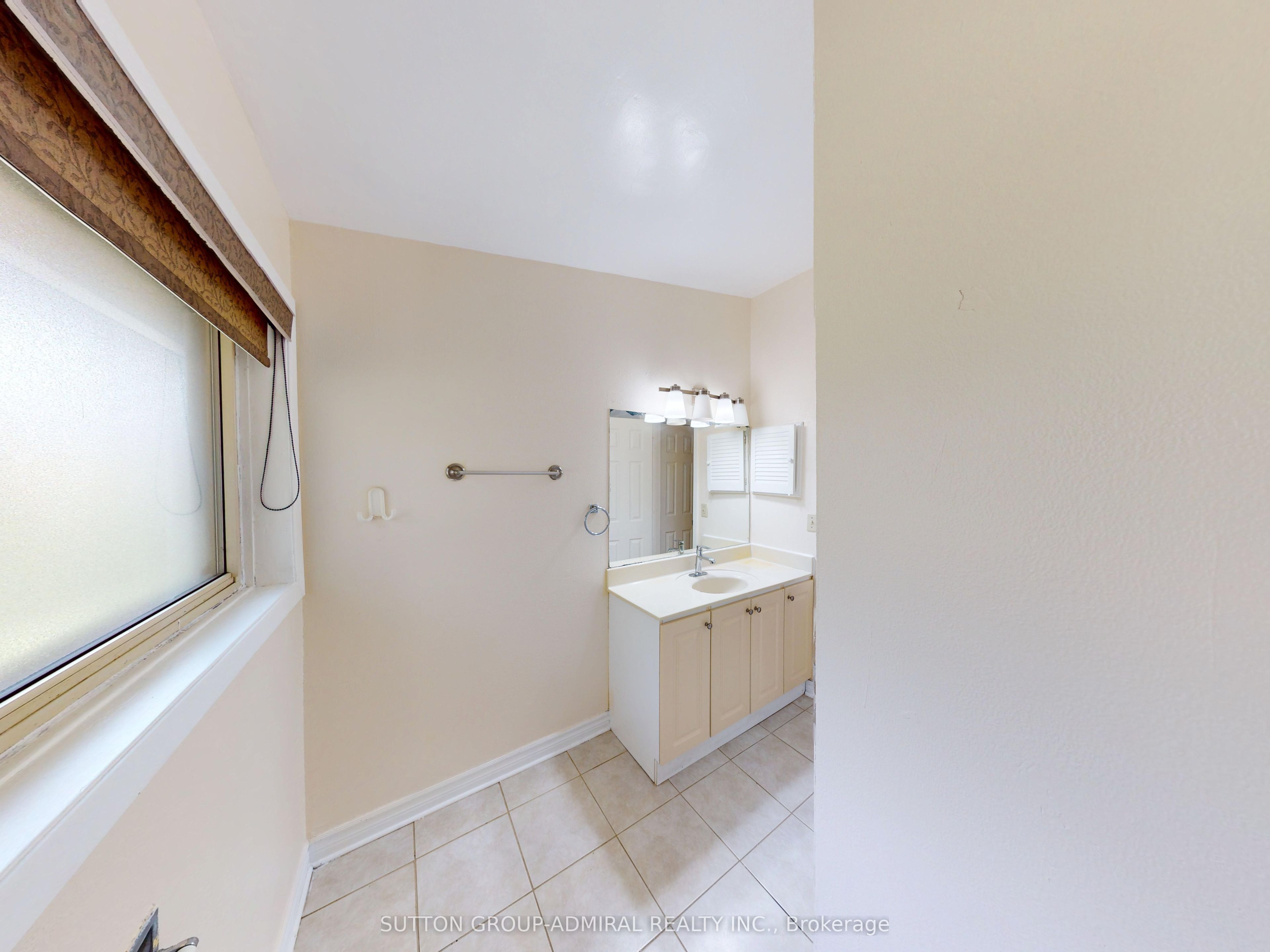 6 Esterbrooke Avenue 73 Property Photo 32
