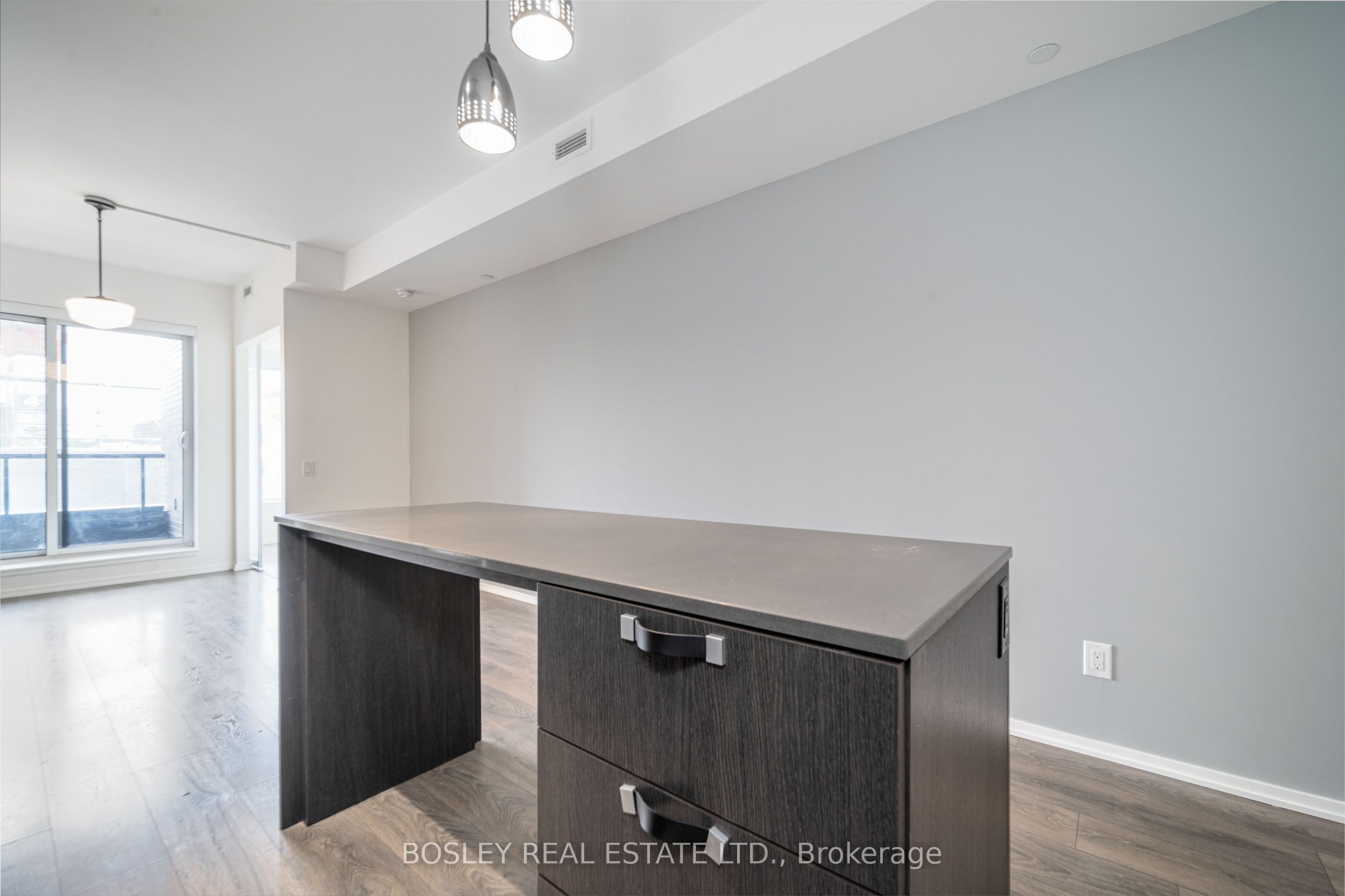 783 Bathurst Street 314 Property Photo 11