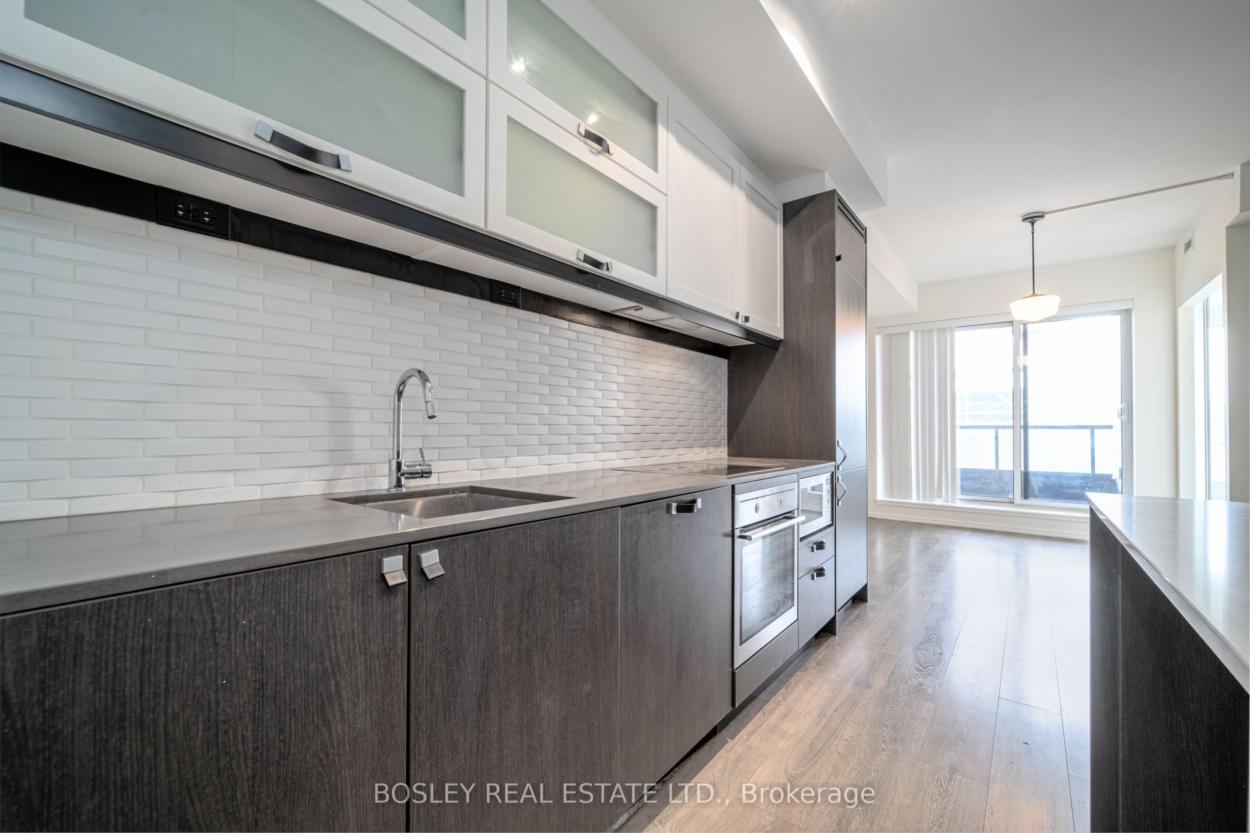 783 Bathurst Street 314 Property Photo 12