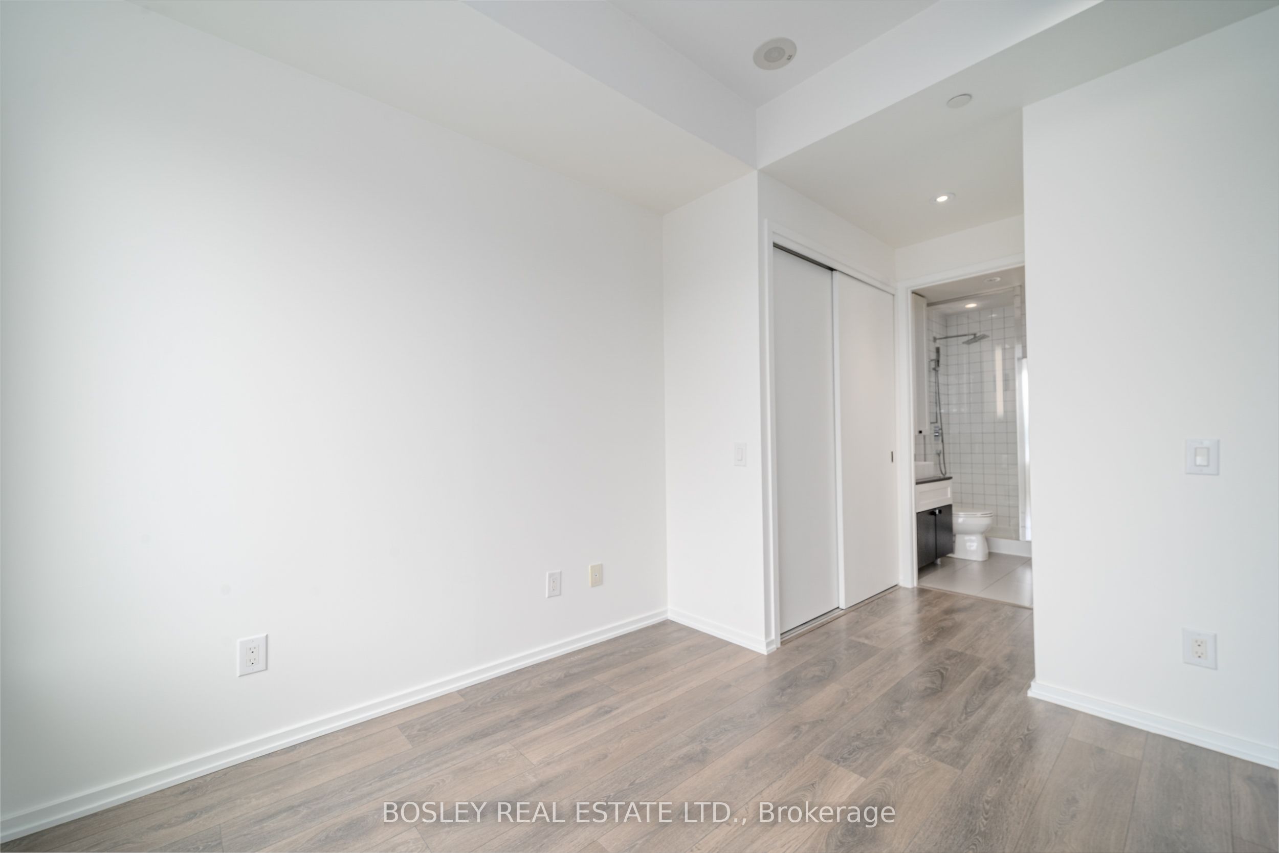 783 Bathurst Street 314 Property Photo 18