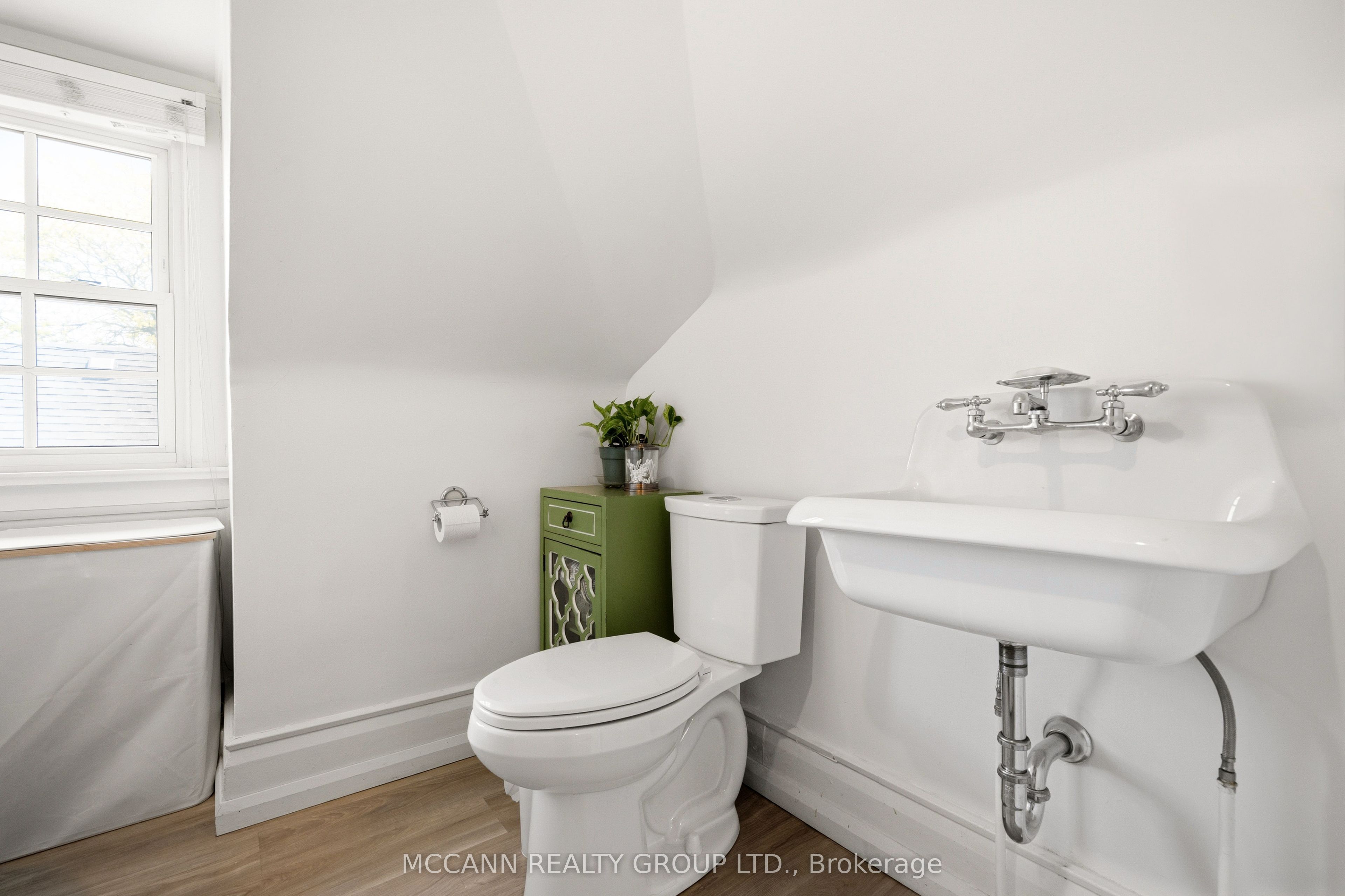1396 Mount Pleasant Road Property Photo 26