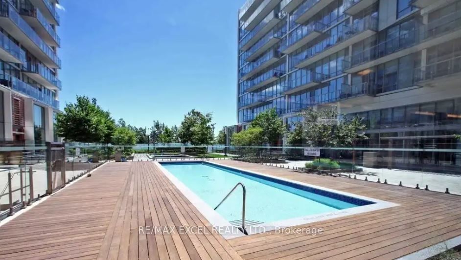 15 Queens Quay E 1303 Property Photo 21