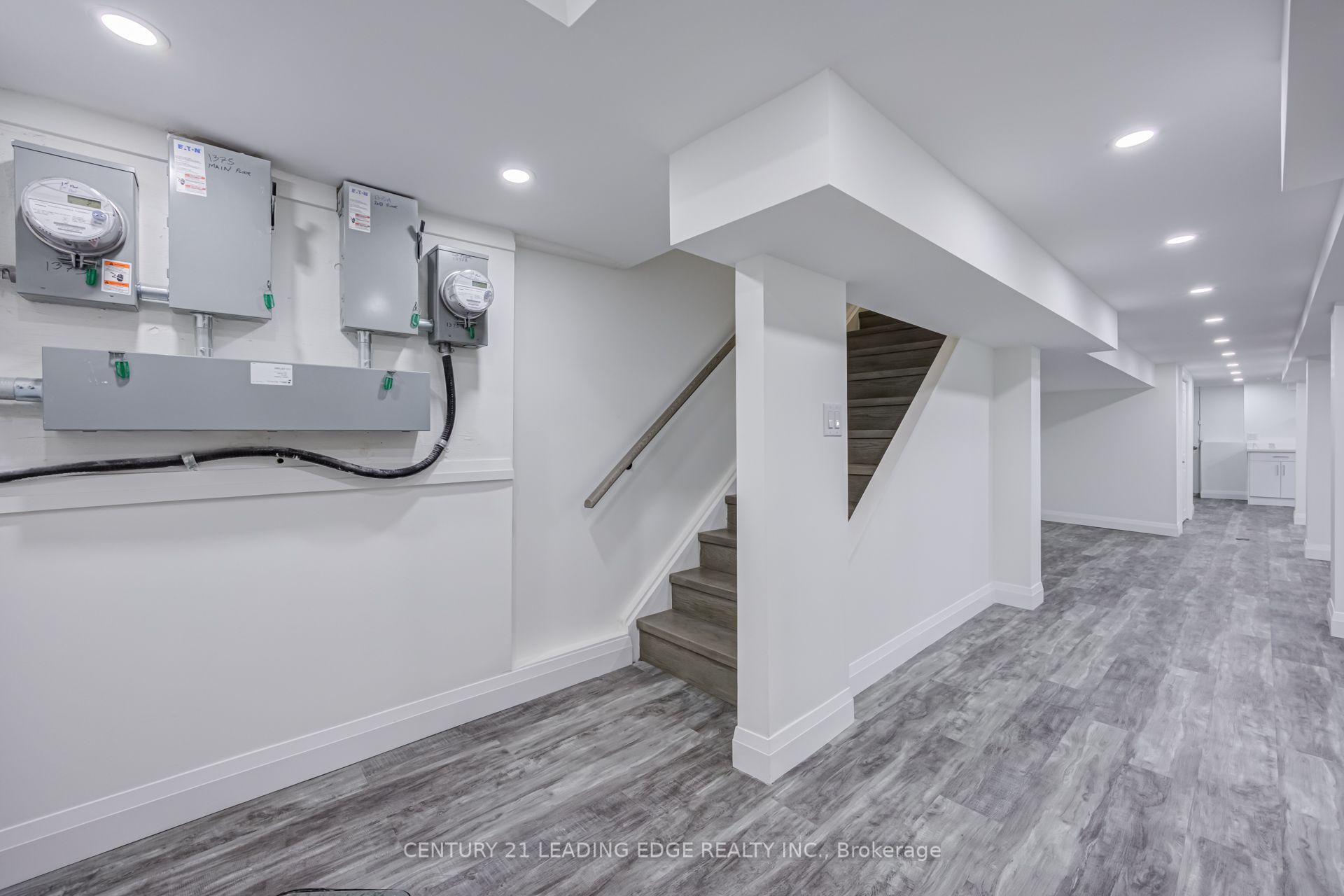 1375 Bathurst Street Main/basement Property Photo 14
