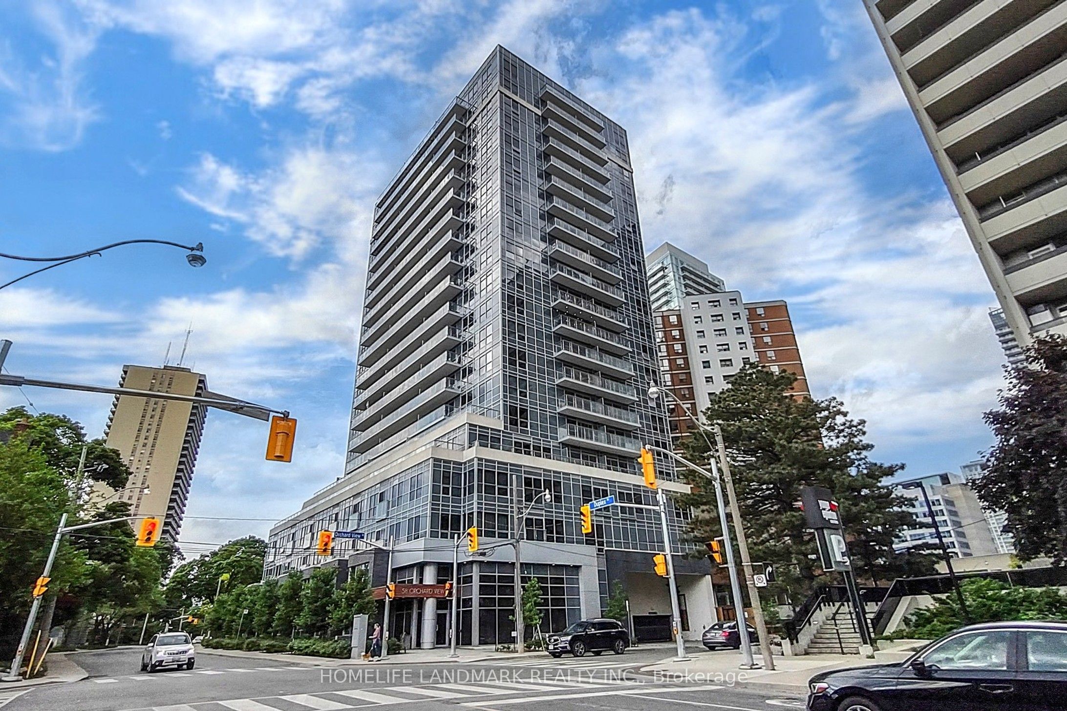 58 Orchard View Boulevard 505 Property Photo 1