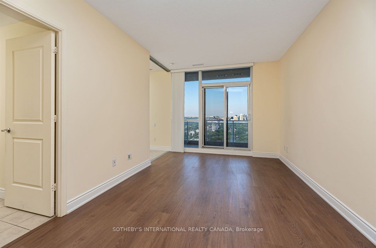 23 Sheppard Avenue E 2505 Property Photo 5