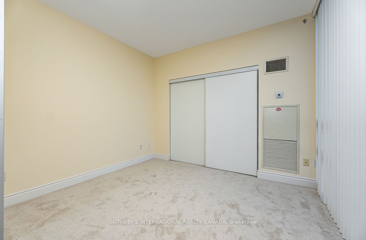 23 Sheppard Avenue E 2505 Property Photo 7