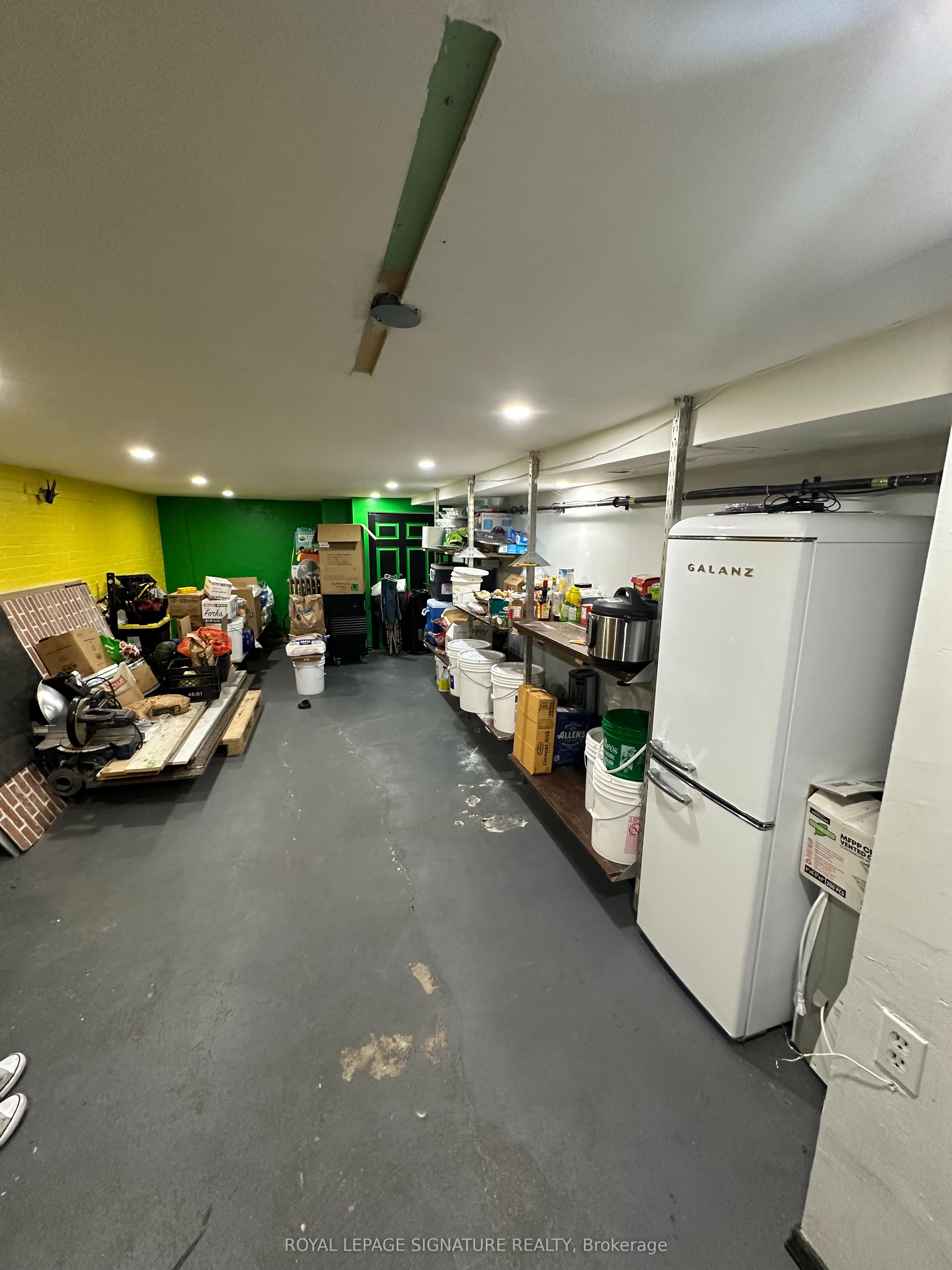 854 Bathurst Street Store Front Property Photo 15