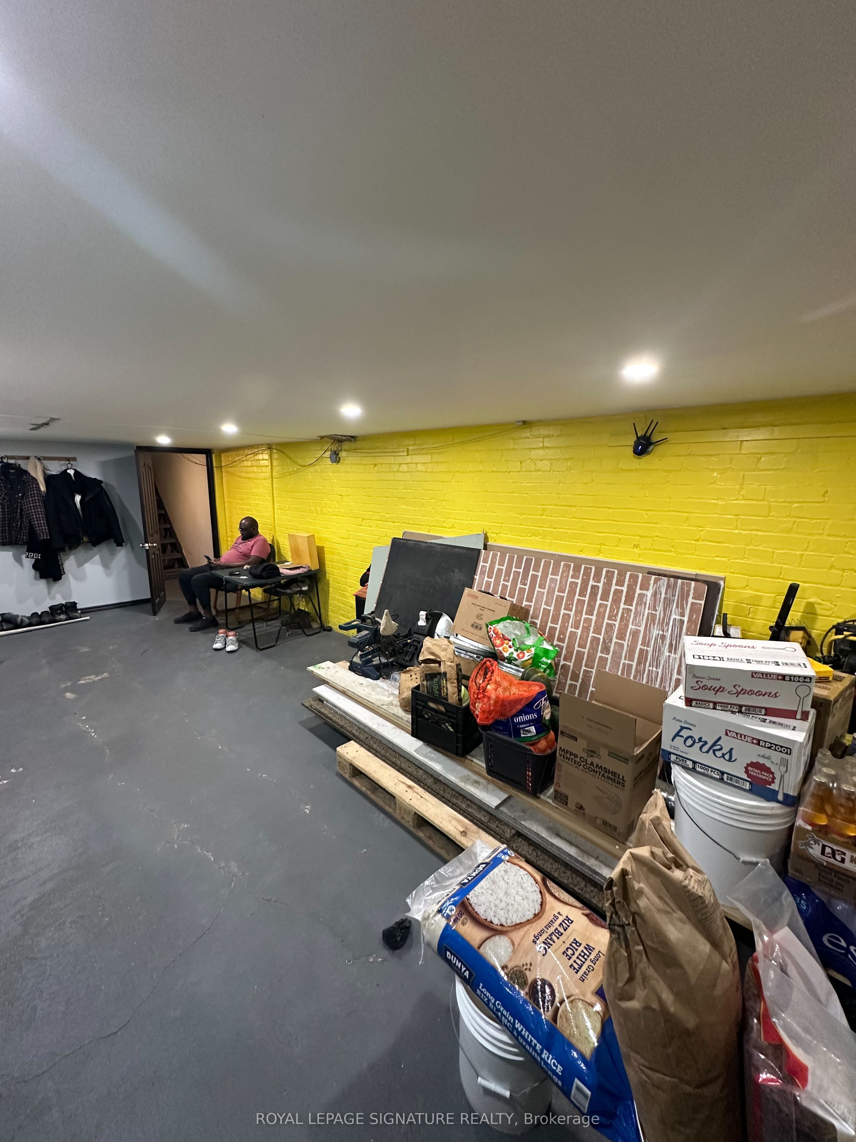 854 Bathurst Street Store Front Property Photo 16