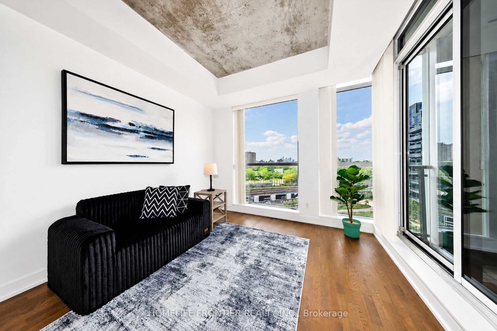 20 Minowan Miikan Lane 717 Property Photo 2
