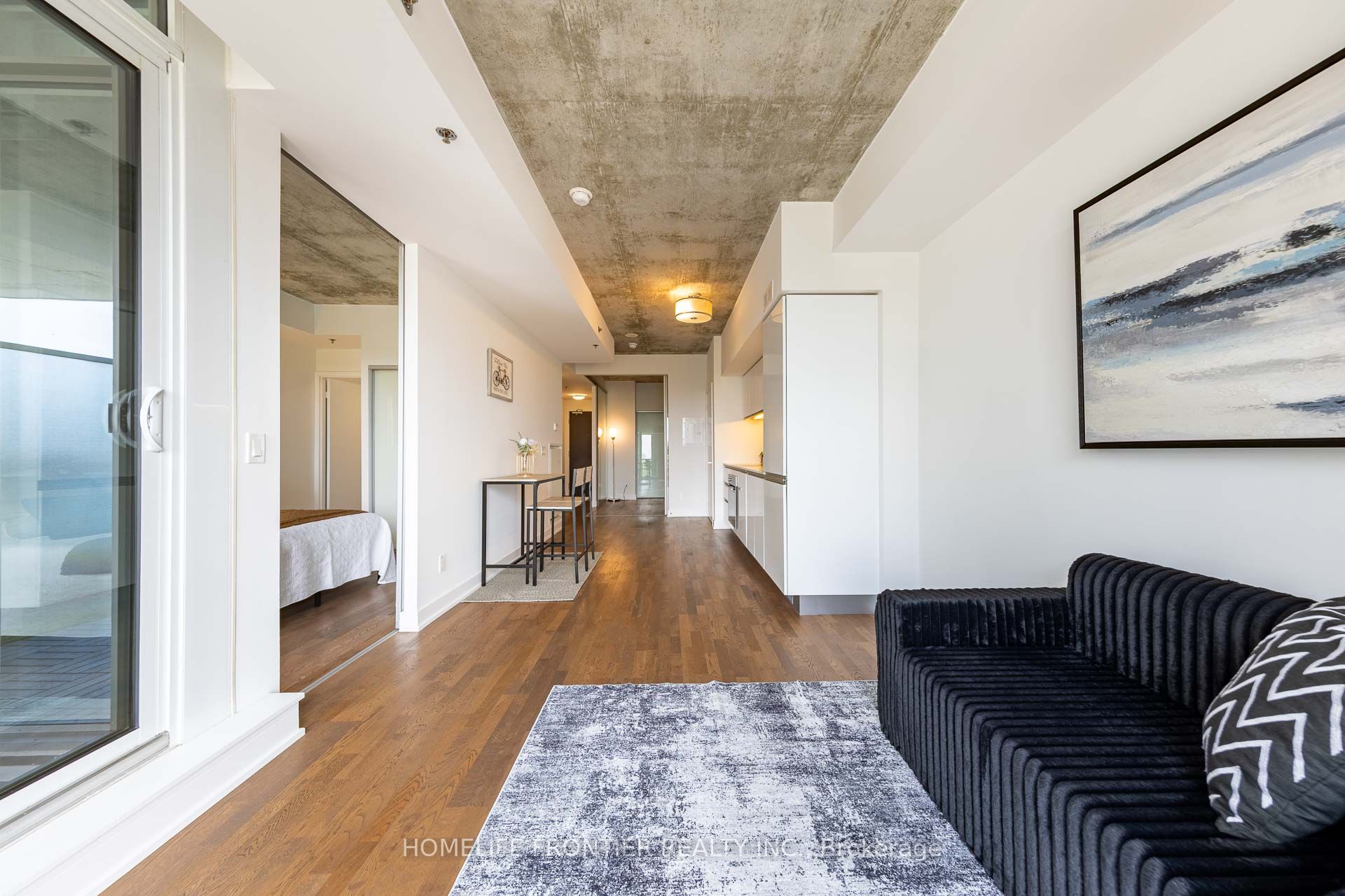 20 Minowan Miikan Lane 717 Property Photo 7