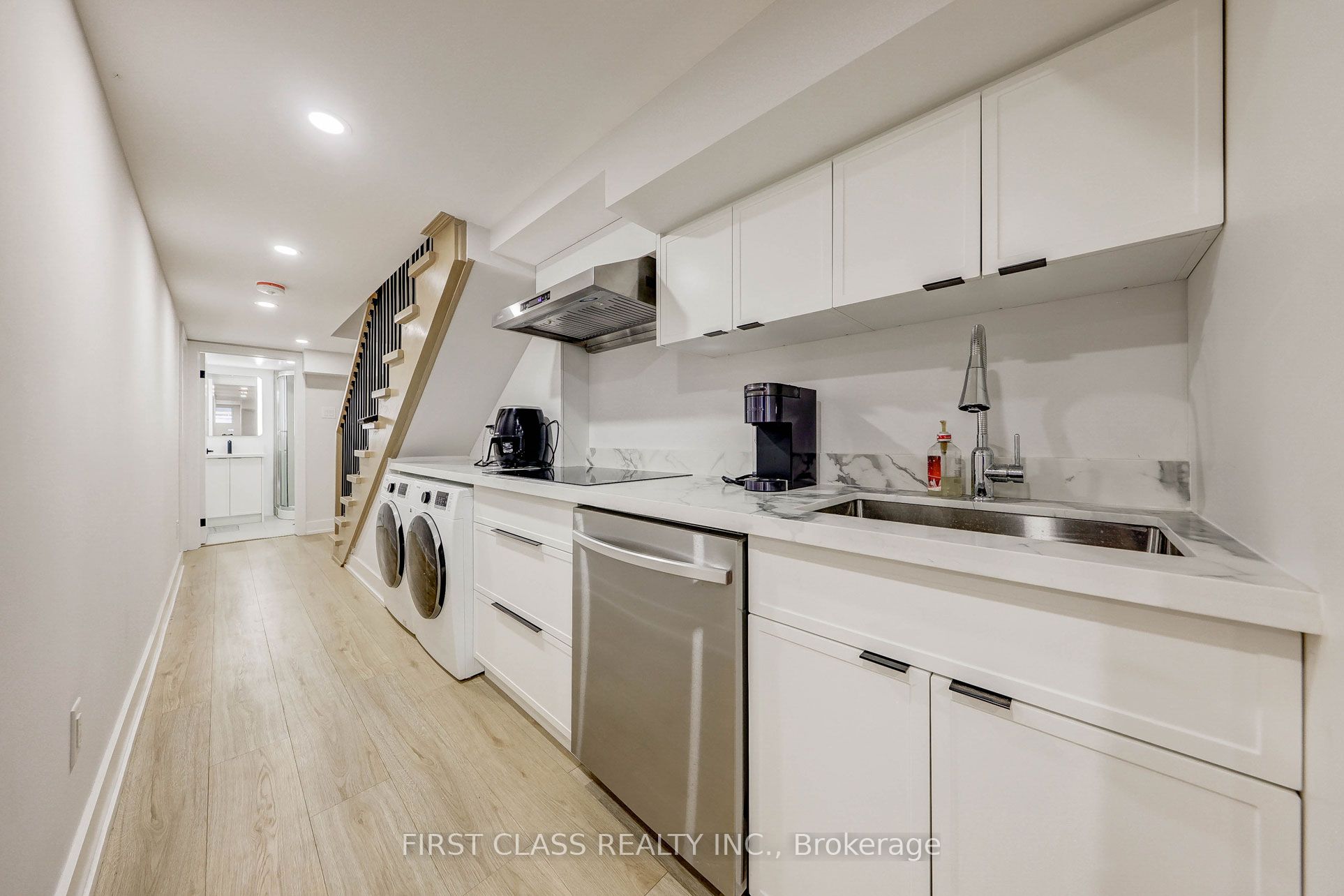 431 Roxton Road Property Photo 31