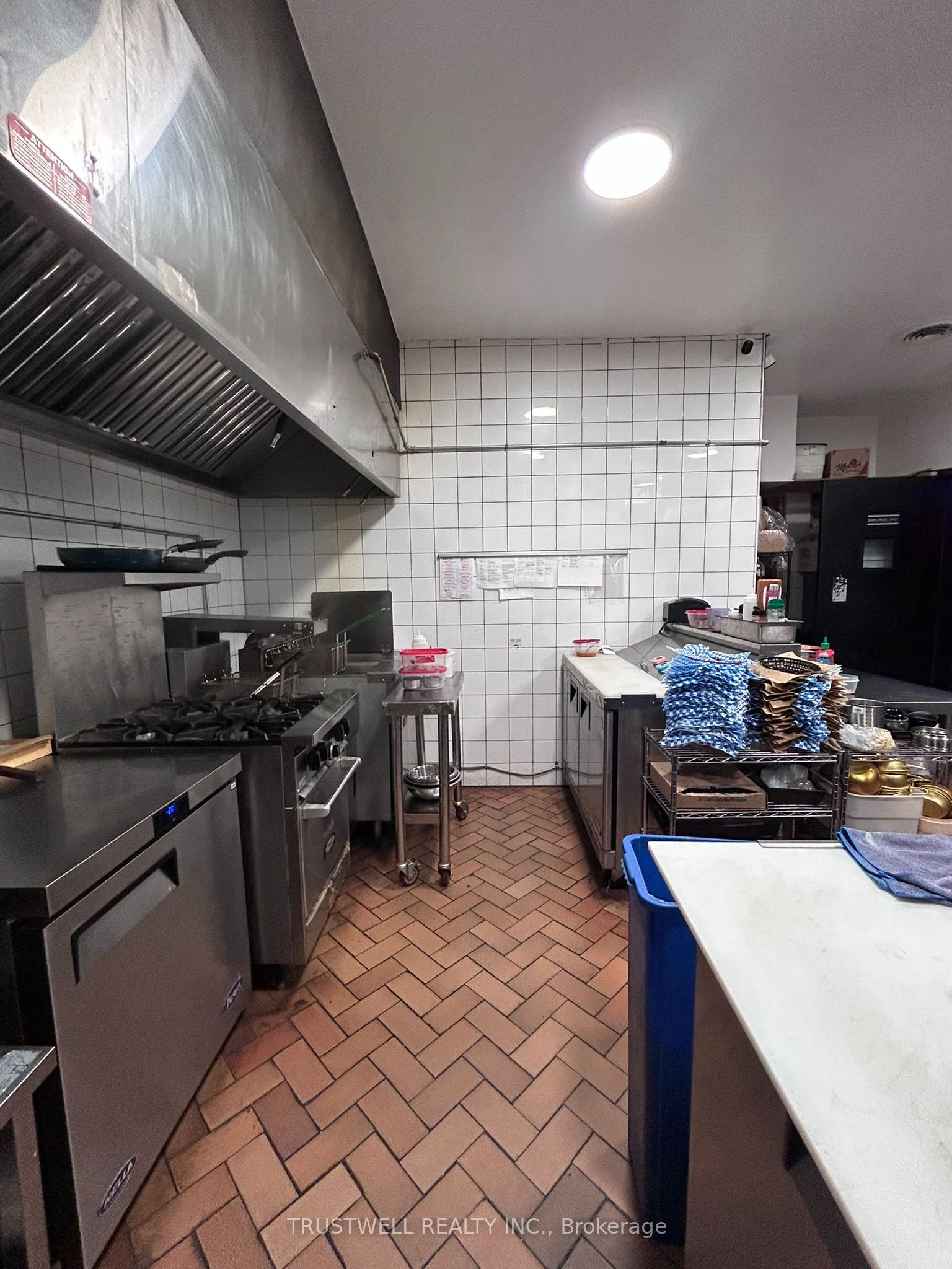 158 Augusta Avenue Property Photo 17