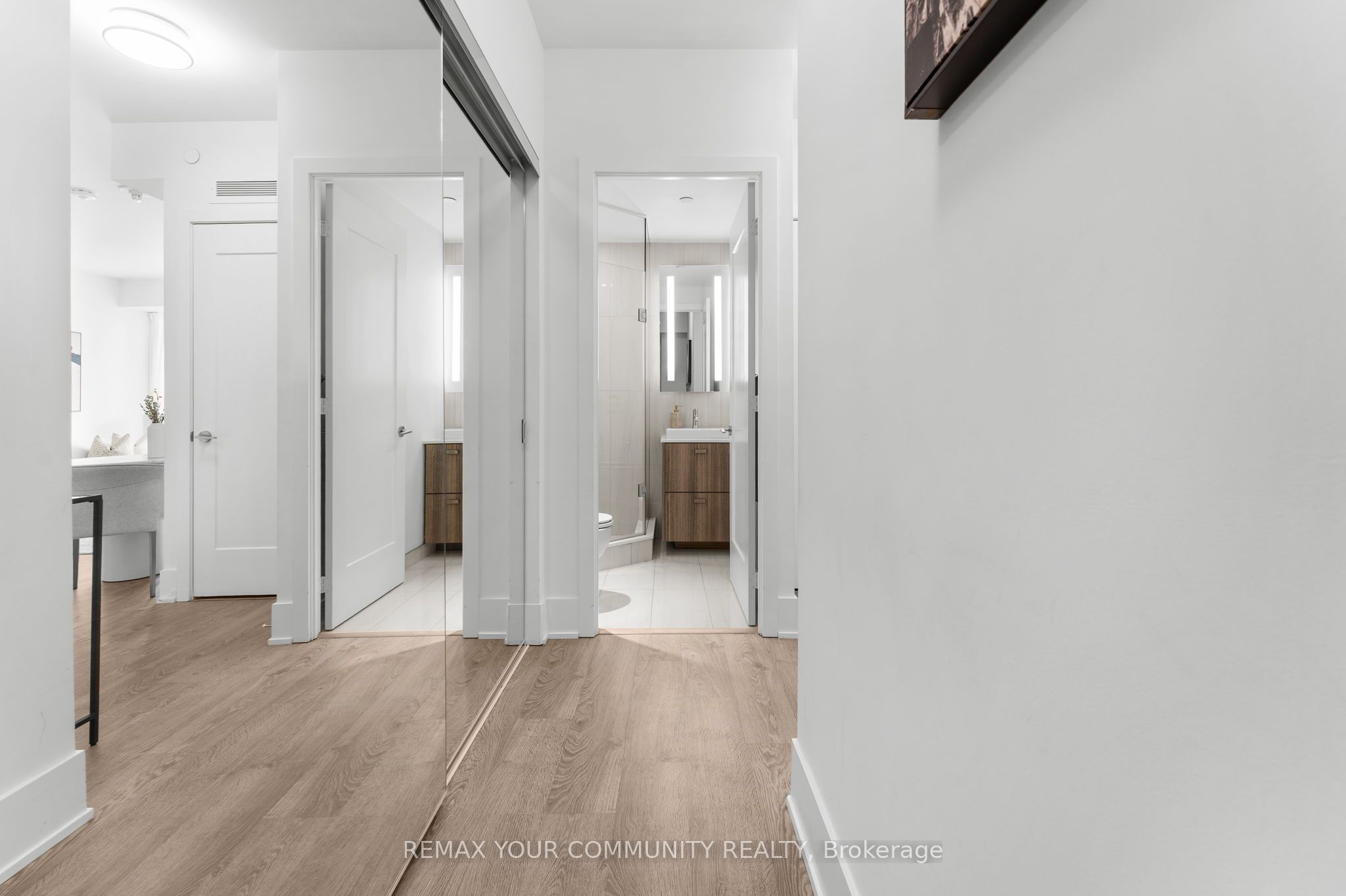 470 Front Street 2015 Property Photo 7