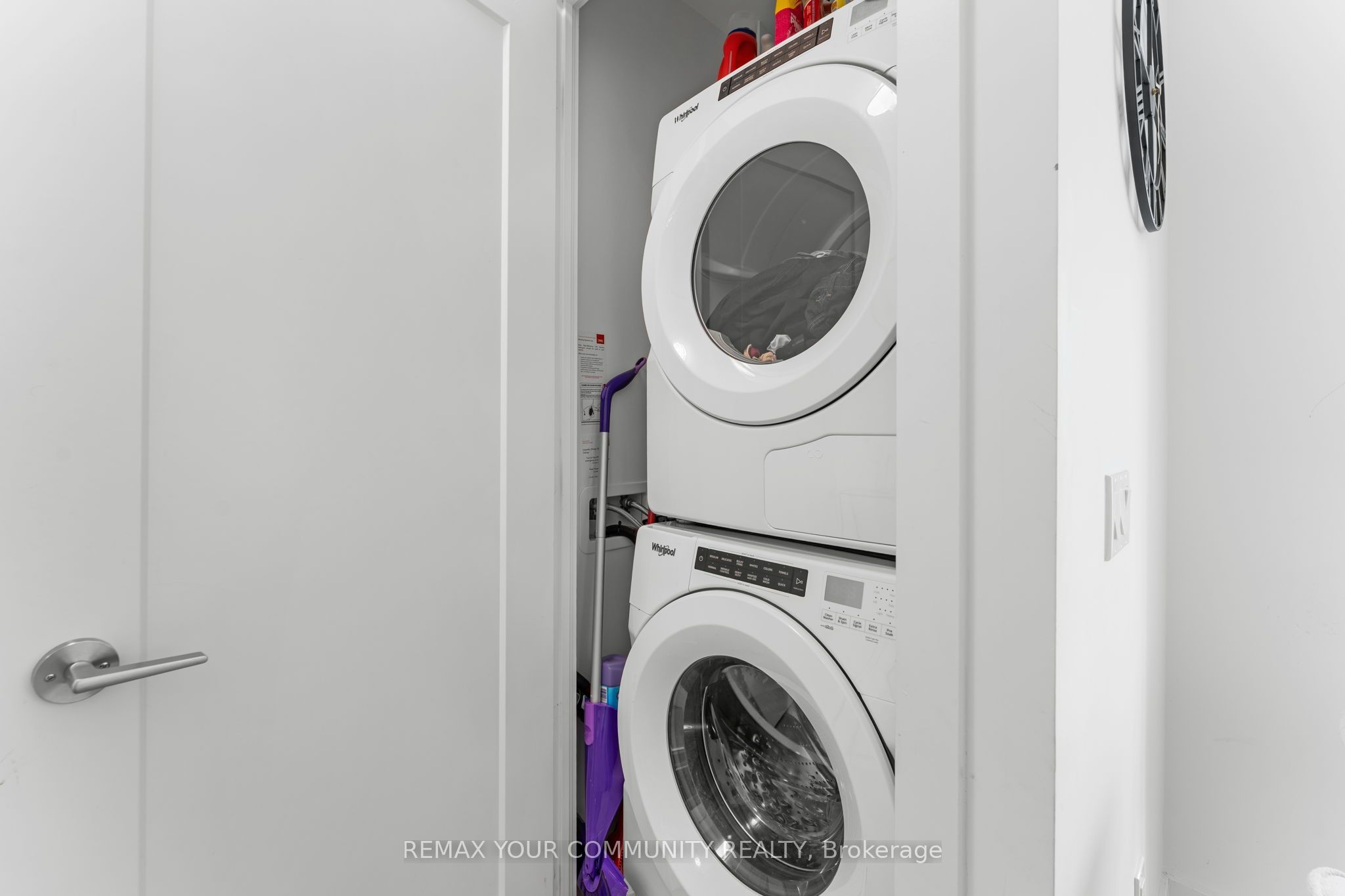 470 Front Street 2015 Property Photo 12