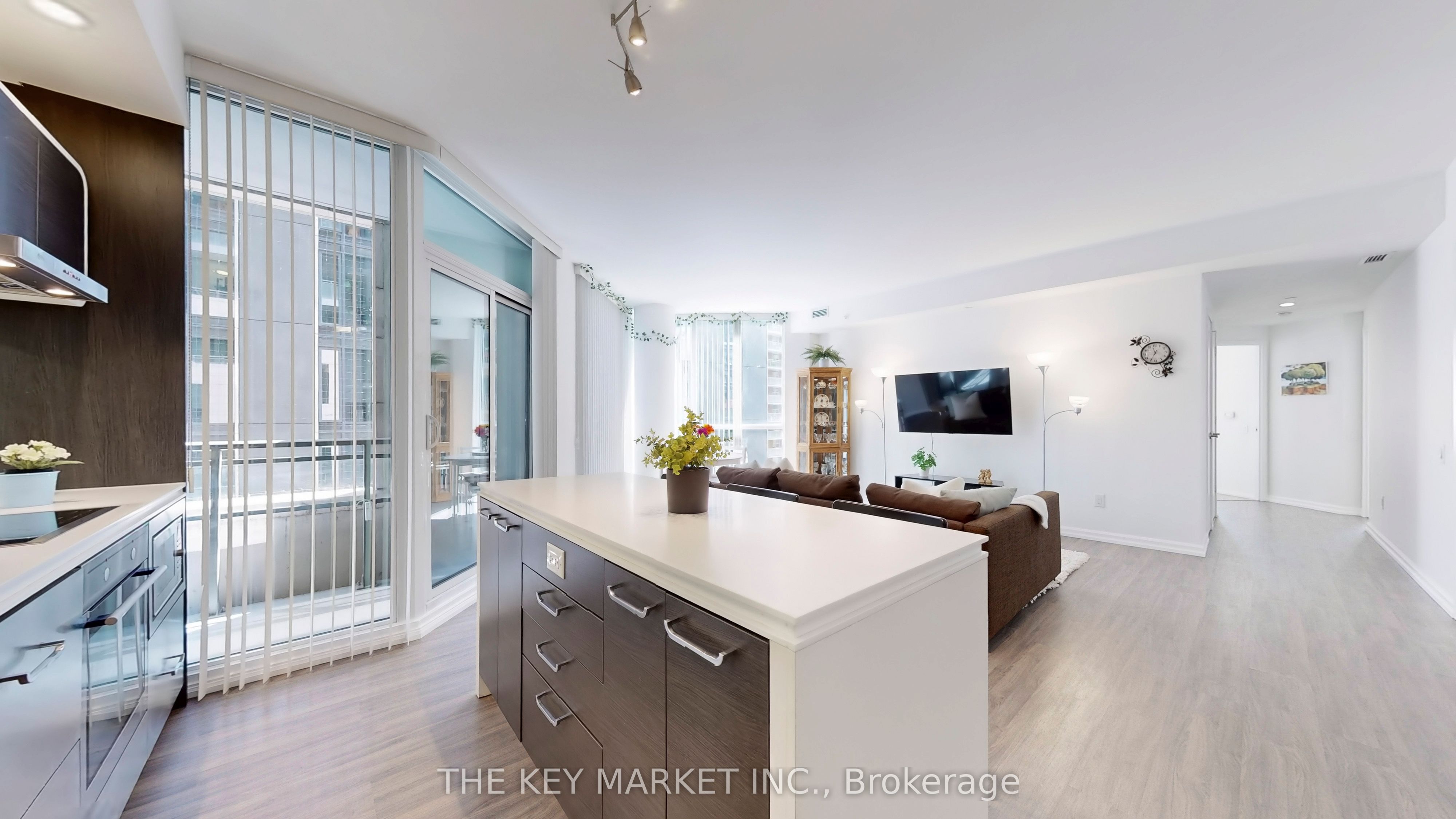 45 Charles Street E 511 Property Photo 13