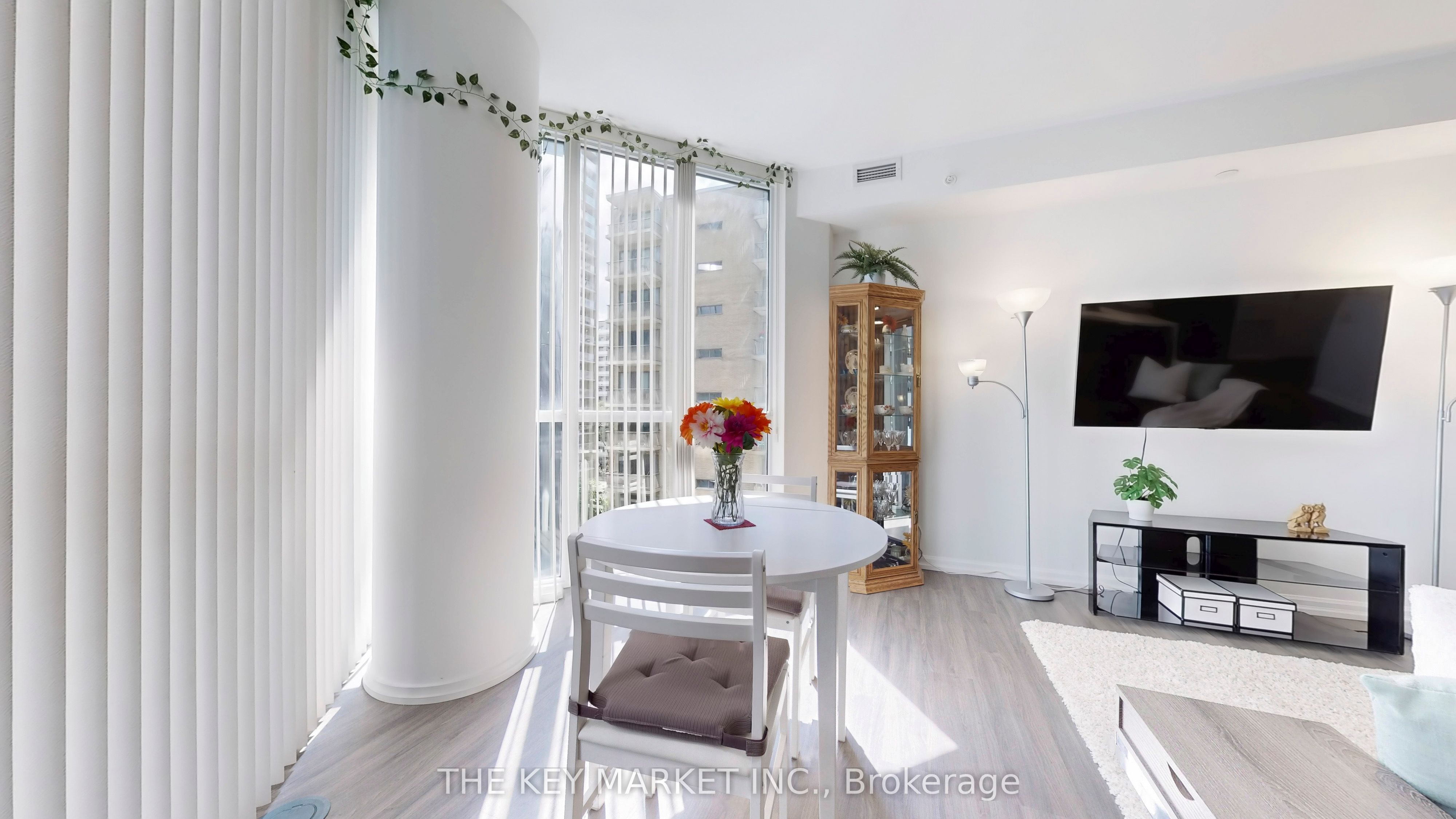 45 Charles Street E 511 Property Photo 20