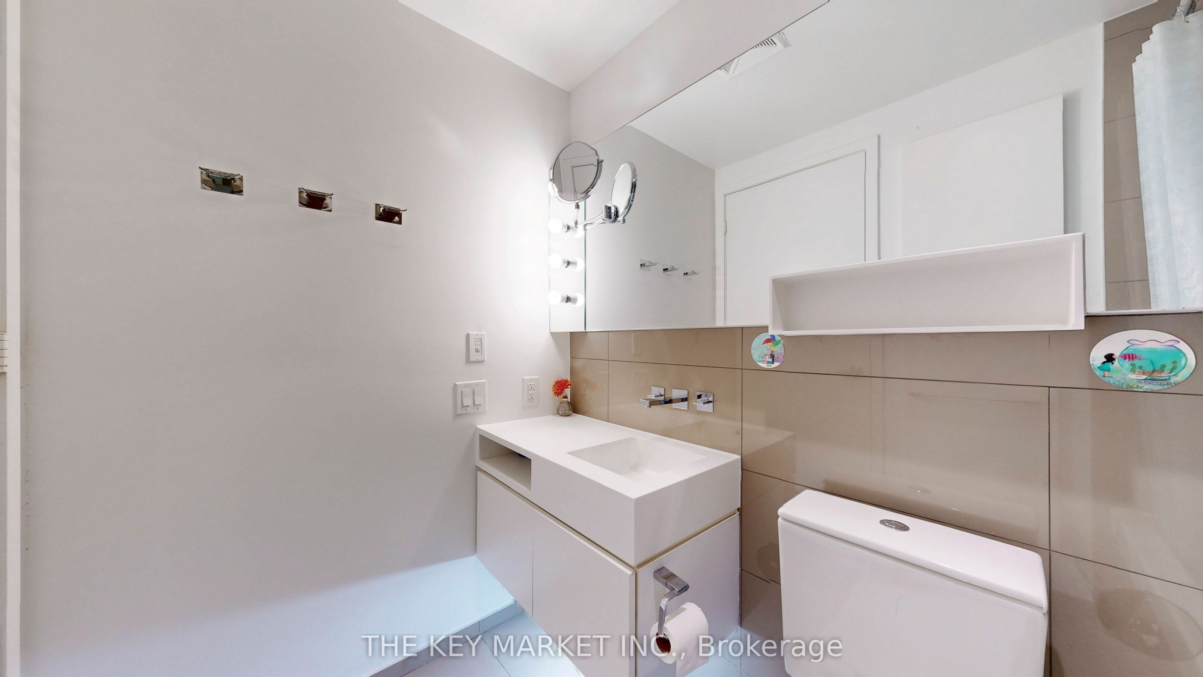 45 Charles Street E 511 Property Photo 37