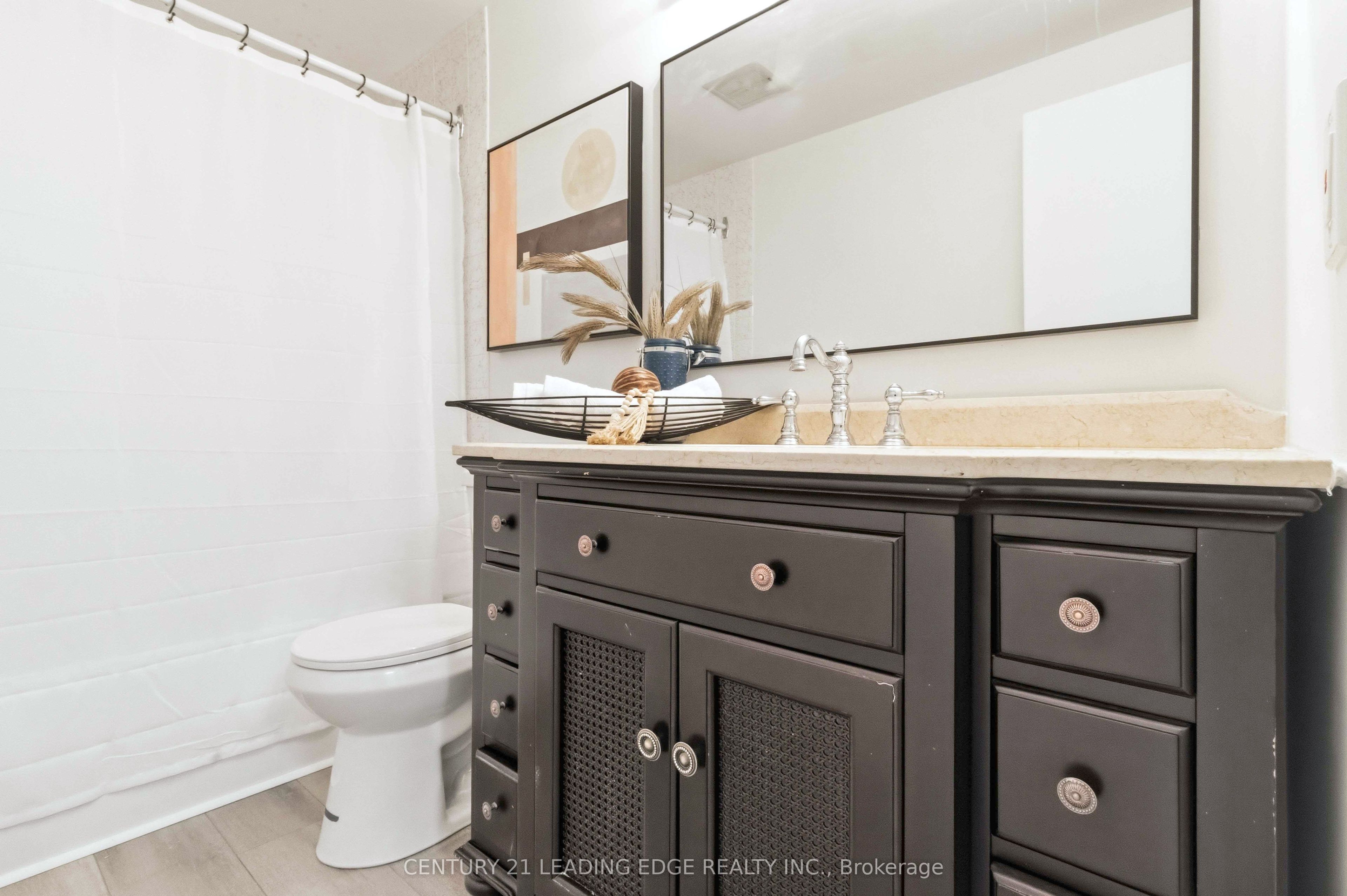 27 Coach Liteway Property Photo 25