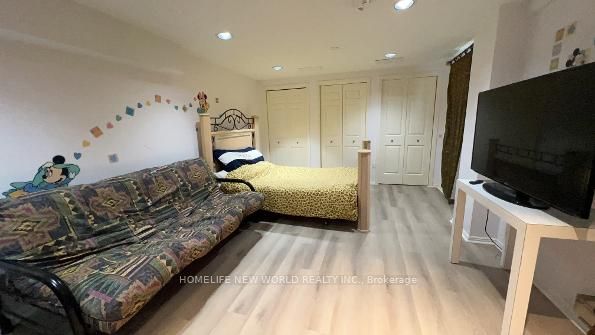 38 Marcelline Crescent Property Photo 2