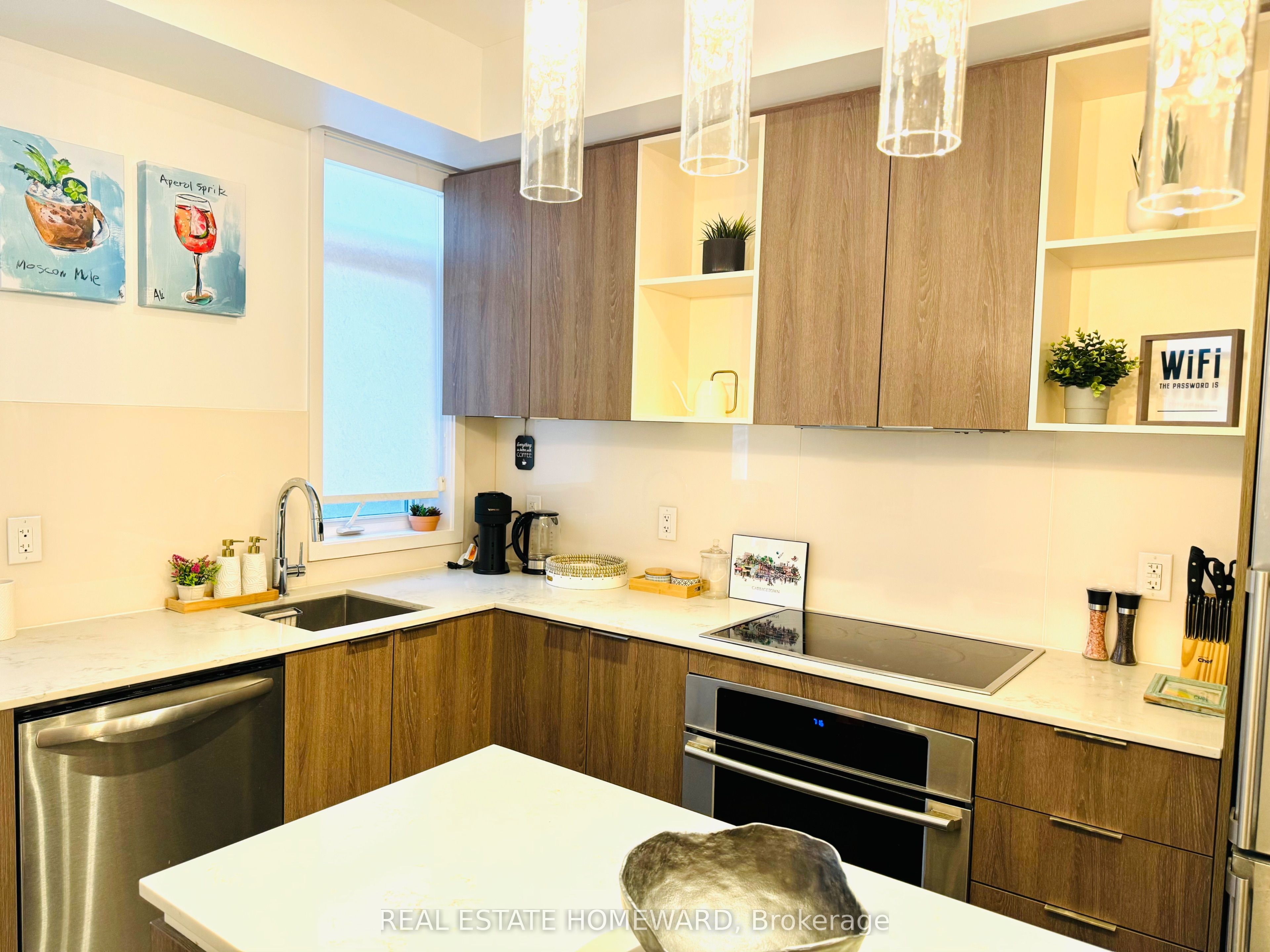 17 St. Bartholomew Street Property Photo 7
