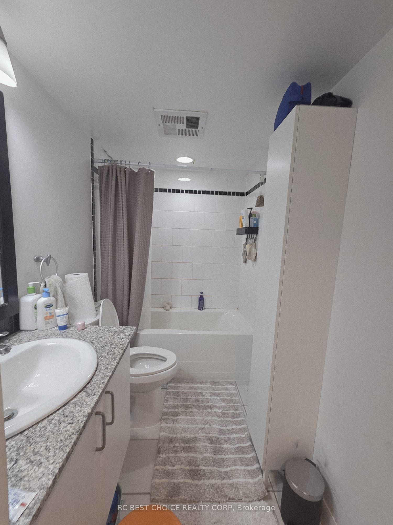 33 Sheppard Avenue 611 Property Photo 5