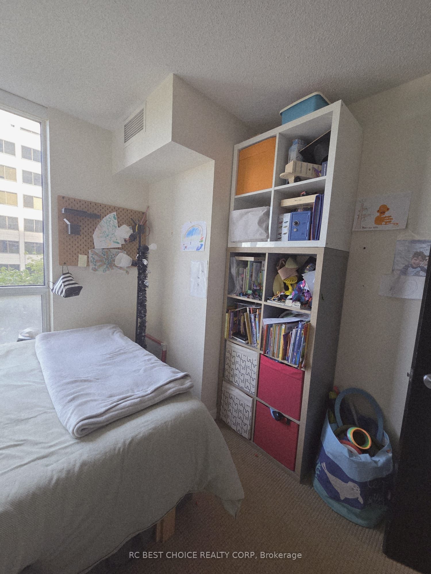 33 Sheppard Avenue 611 Property Photo 10